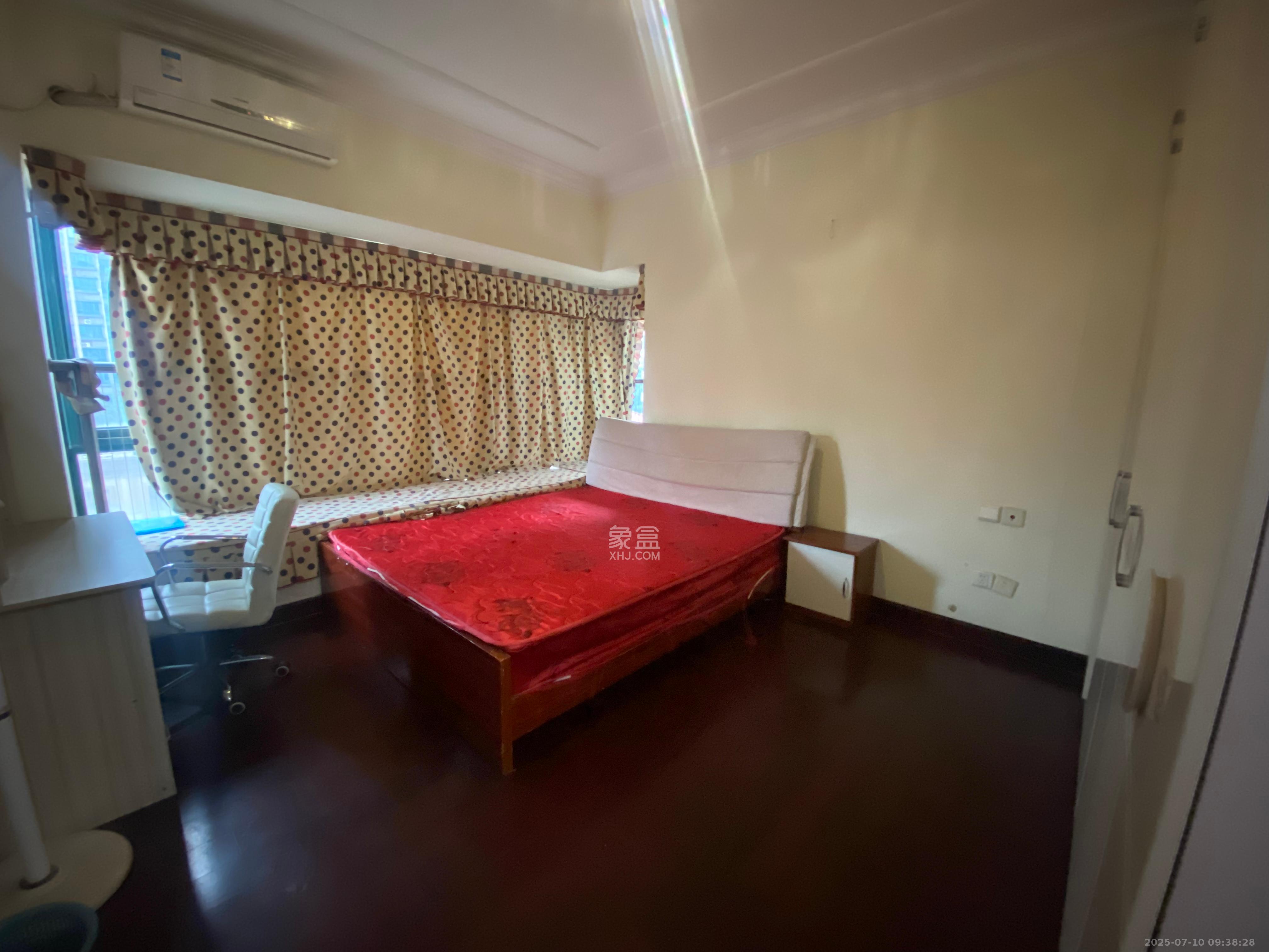 恒大名都  3室2厅2卫    1800.0元/月 恒大名都  3室2厅2卫    1800.0元/月室内图