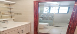 水晶城  4室2厅2卫   4000.00元/月