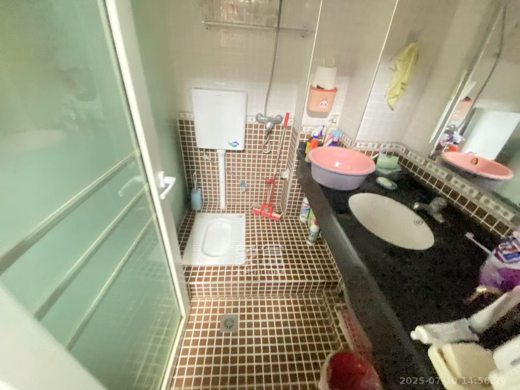西罗亚大厦  2室1厅1卫   3000.00元/月室内图