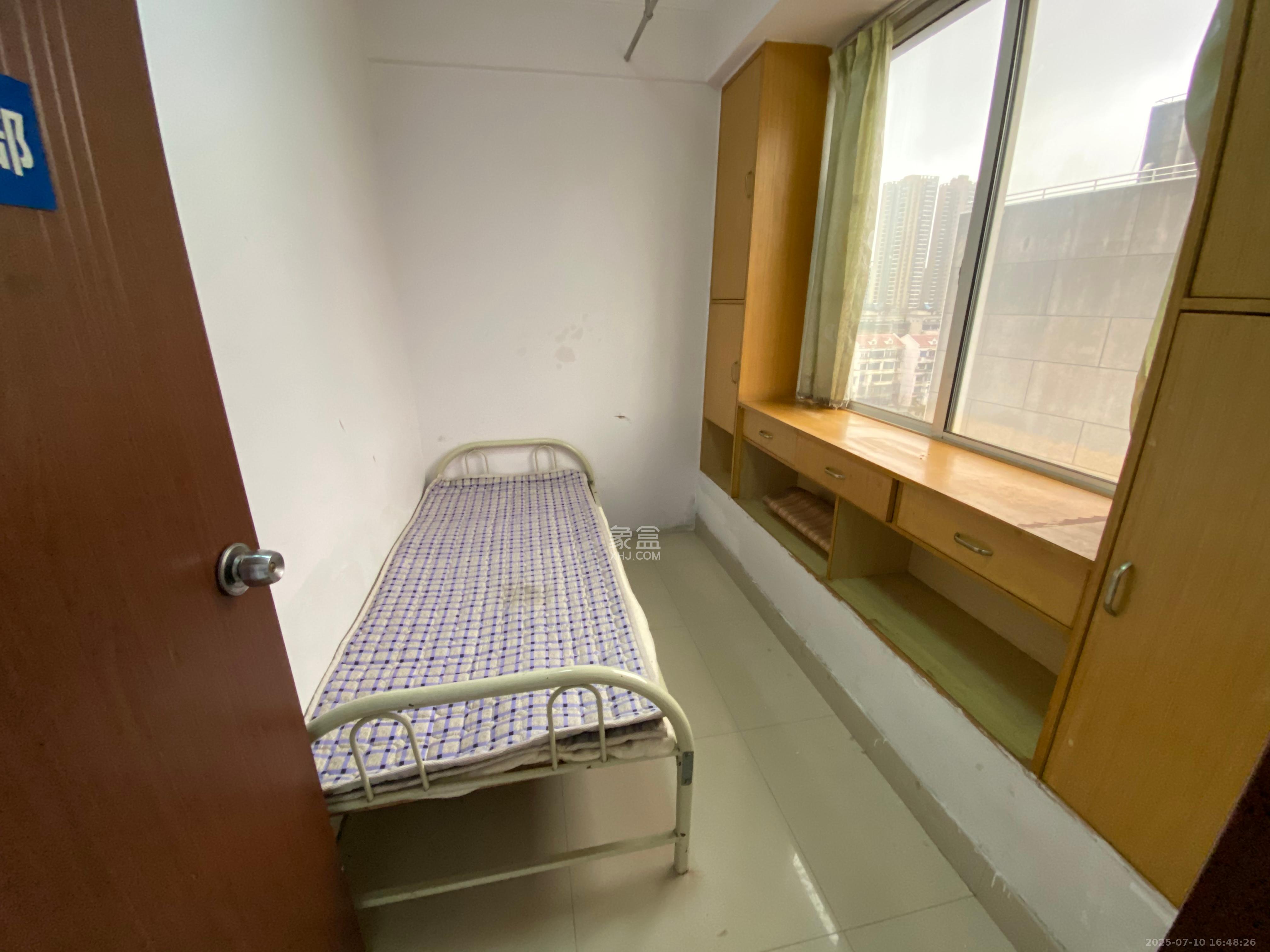 城市动力  1室1厅1卫    1600.0元/月 城市动力  1室1厅1卫    1600.0元/月室内图