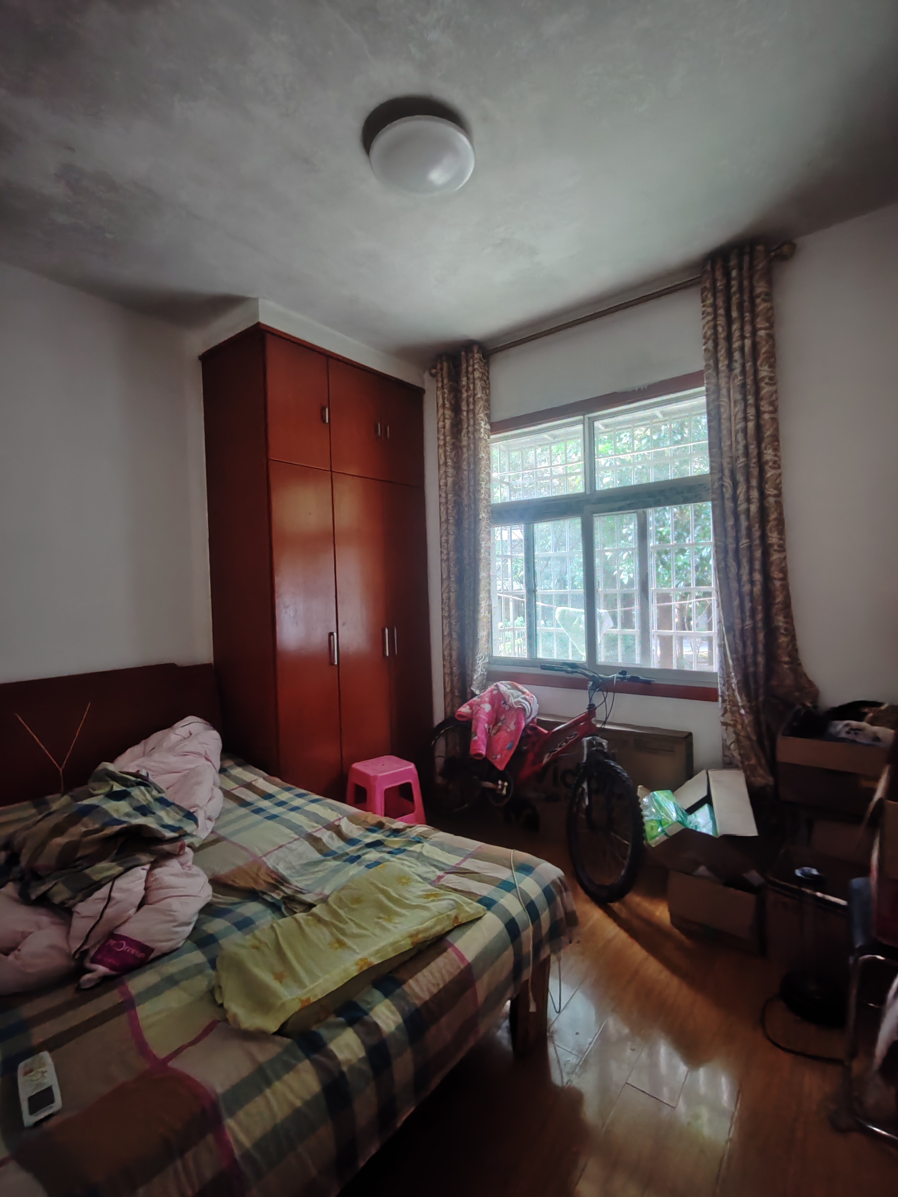 湘中园 3室2厅2卫 66.8万 湘中园 3室2厅2卫 66.8万客厅