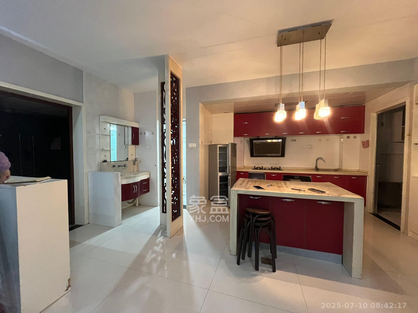 和庄 3室2厅1卫 1700.0元/月 和庄 3室2厅1卫 1700.0元/月室内图