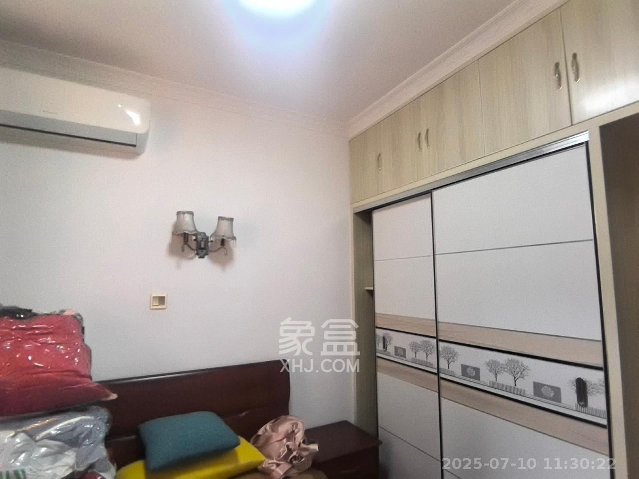 凯富南方鑫城 2室2厅2卫 2300.0元/月 凯富南方鑫城 2室2厅2卫 2300.0元/月室内图