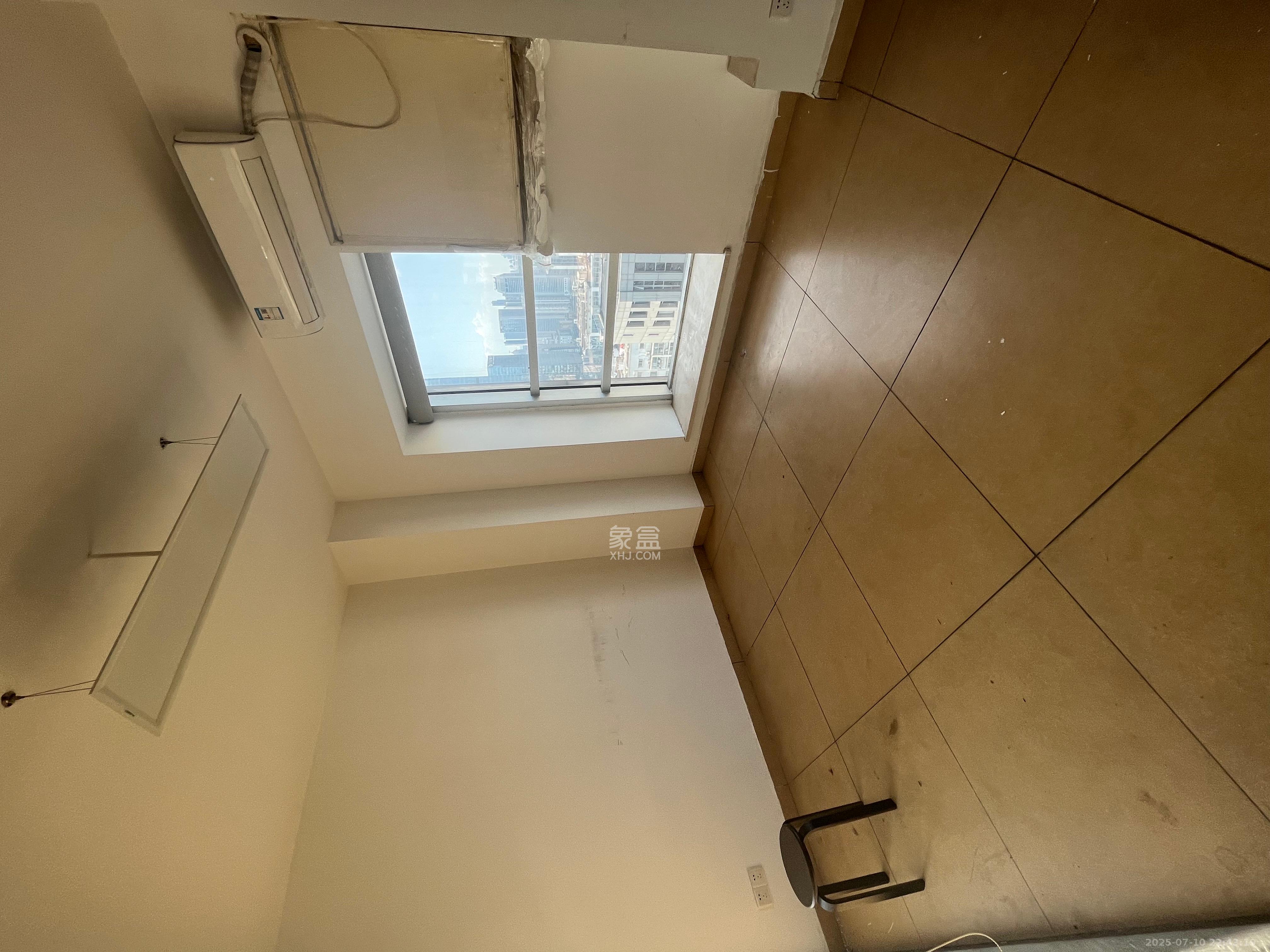 明城国际 1室1厅1卫 2400.0元/月 明城国际 1室1厅1卫 2400.0元/月室内图