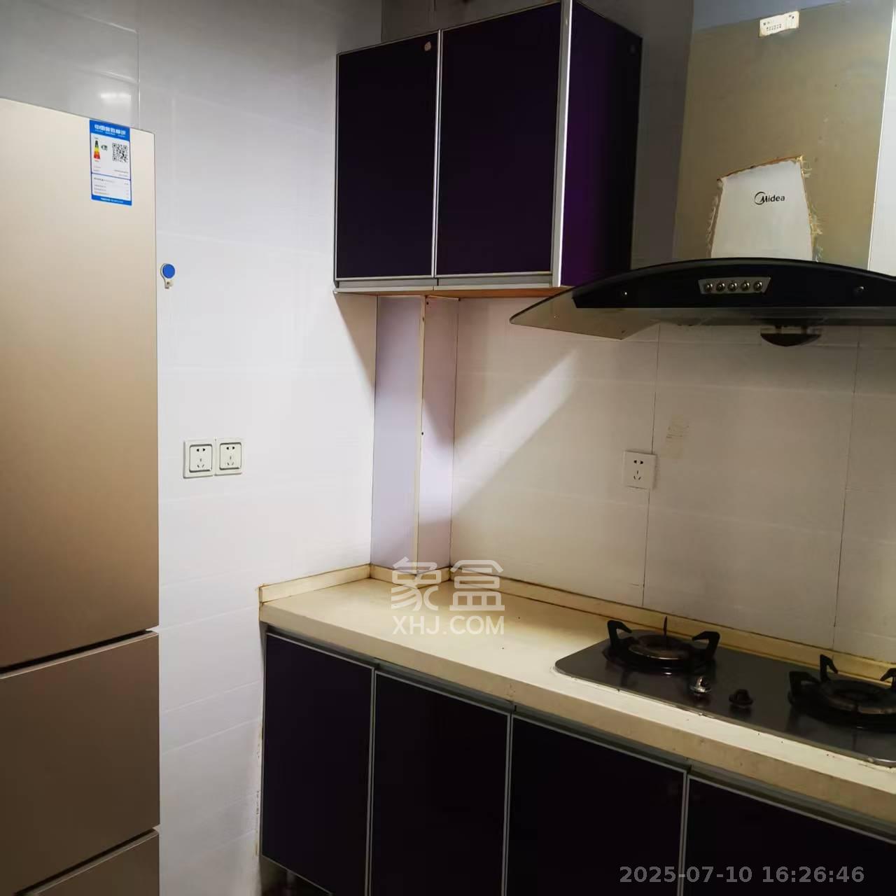 宏泽佳园 2室2厅1卫 3200.0元/月 宏泽佳园 2室2厅1卫 3200.0元/月室内图