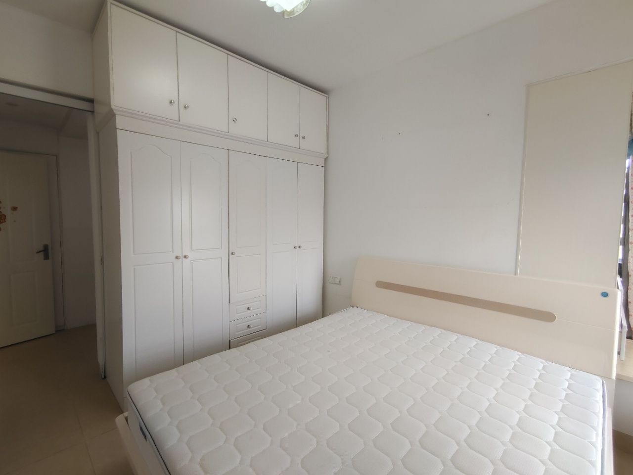 昌茂城邦  2室2厅1卫   2600.00元/月室内图