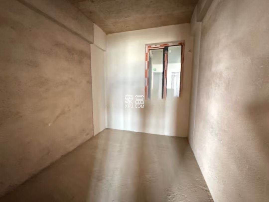 和悦宸居 3室2厅1卫 55.0万 和悦宸居 3室2厅1卫 55.0万客厅