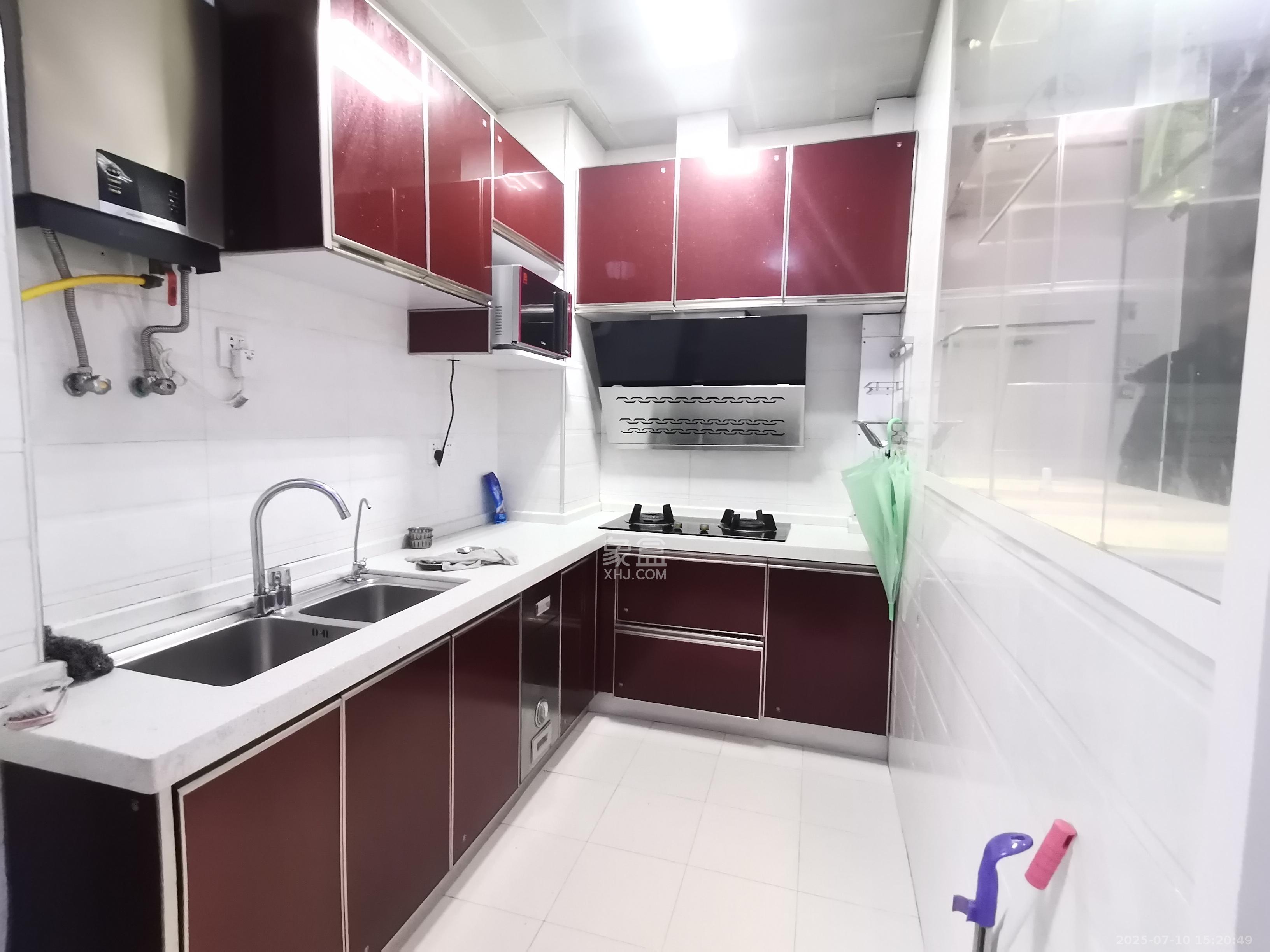 莱茵城  3室2厅1卫    2200.0元/月 莱茵城  3室2厅1卫    2200.0元/月