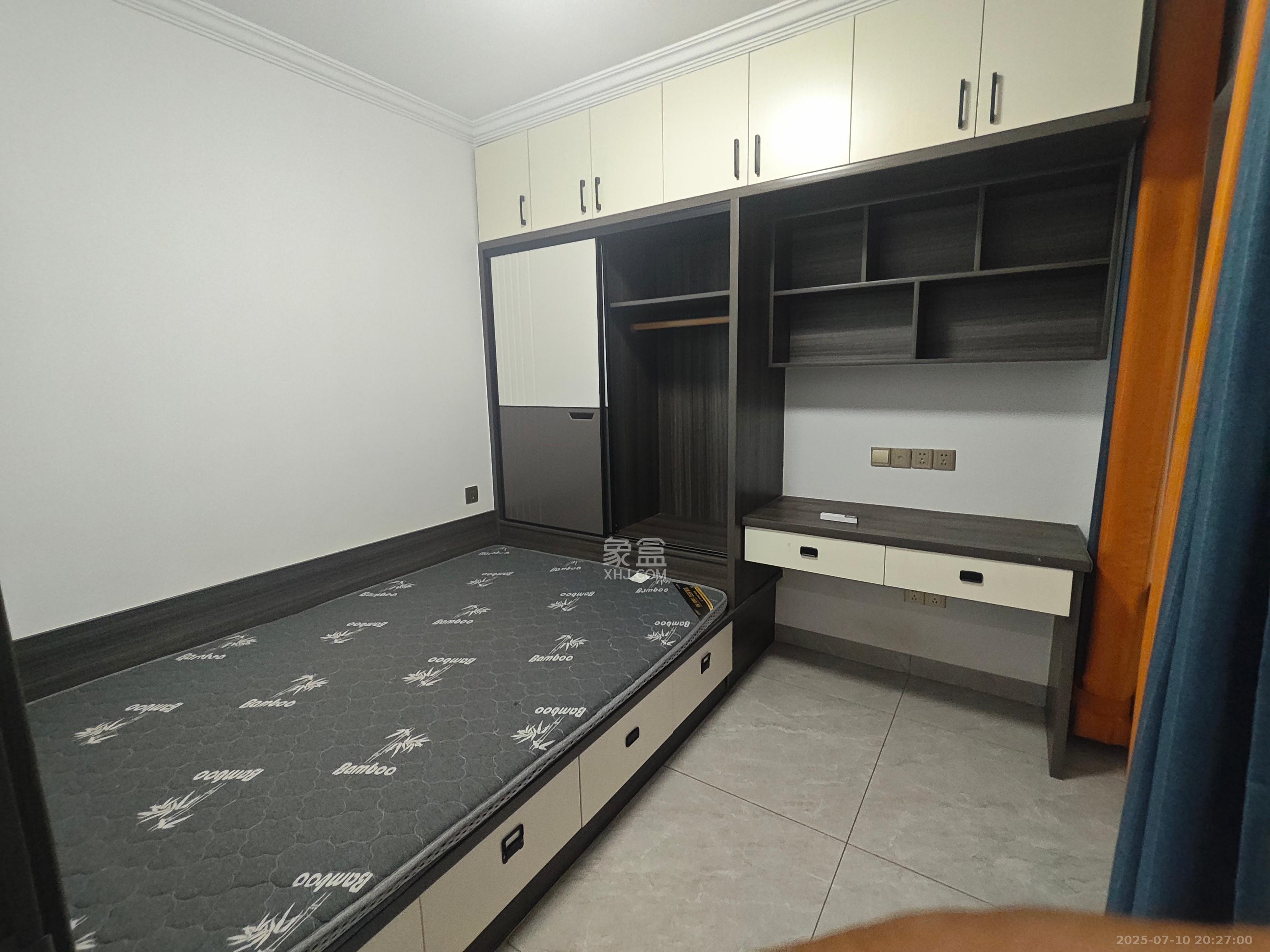 真人桥家园一期 3室1厅1卫 1800.0元/月 真人桥家园一期 3室1厅1卫 1800.0元/月室内图