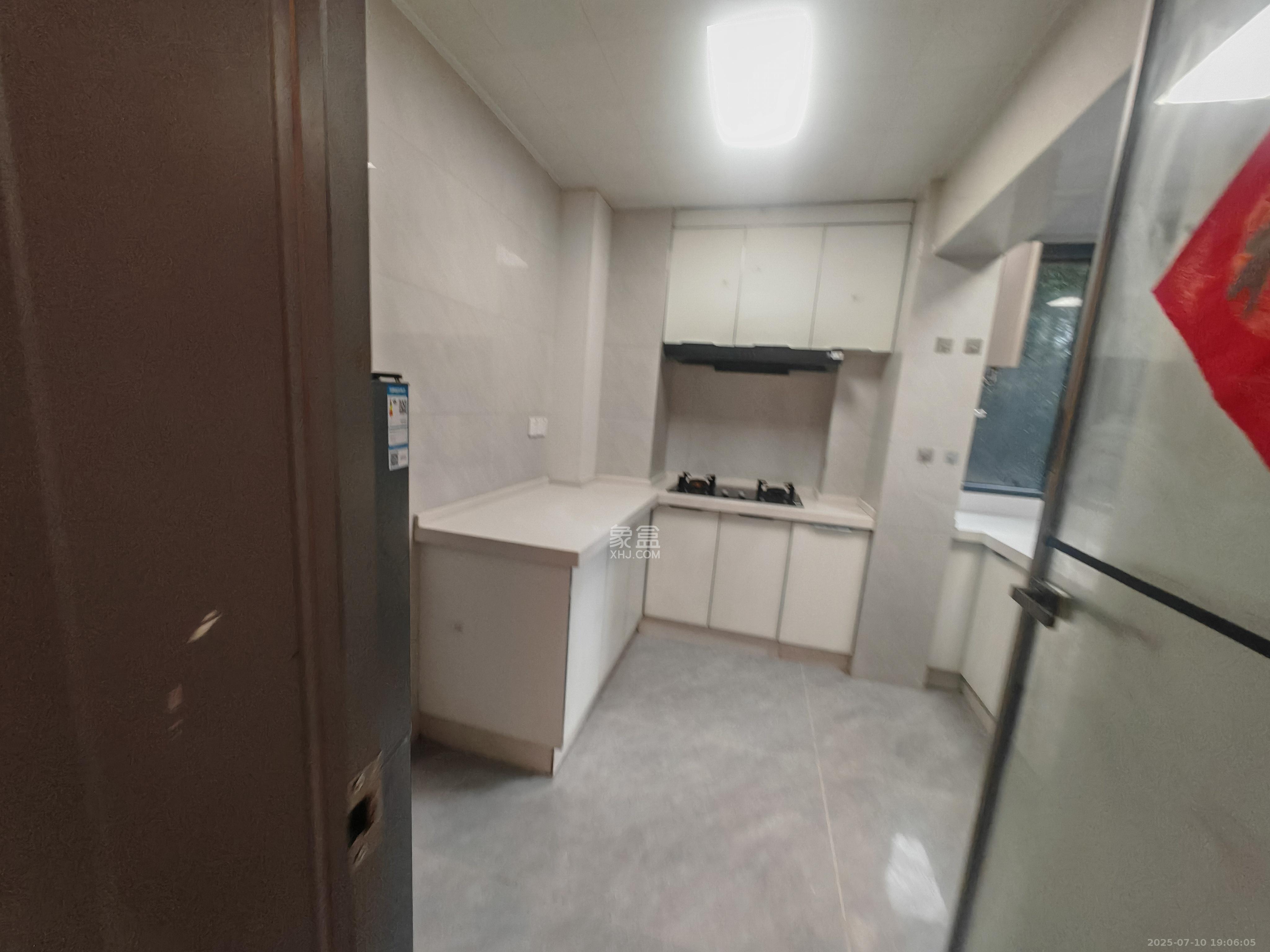 中建嘉和城  1室0厅0卫   2400.00元/月室内图
