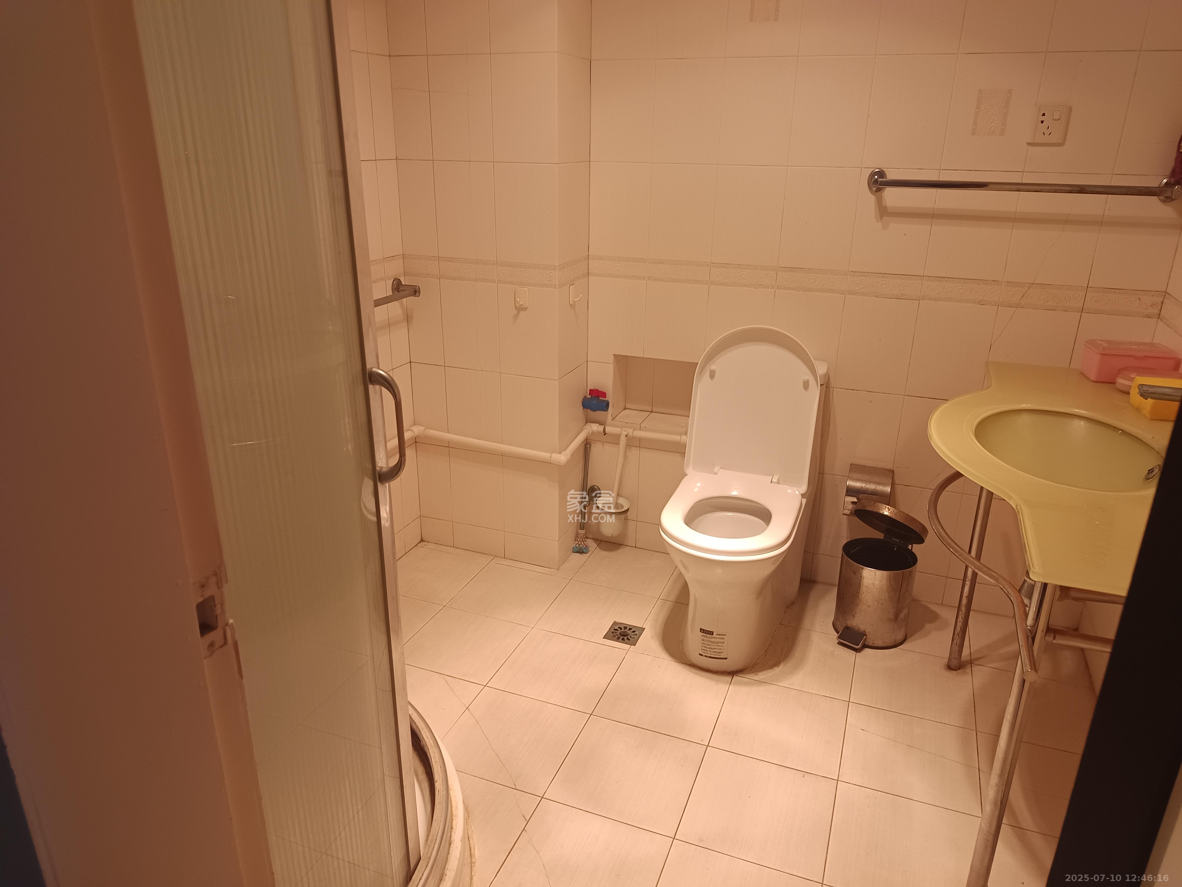 中联科技园 4室2厅2卫 3000.0元/月 中联科技园 4室2厅2卫 3000.0元/月室内图