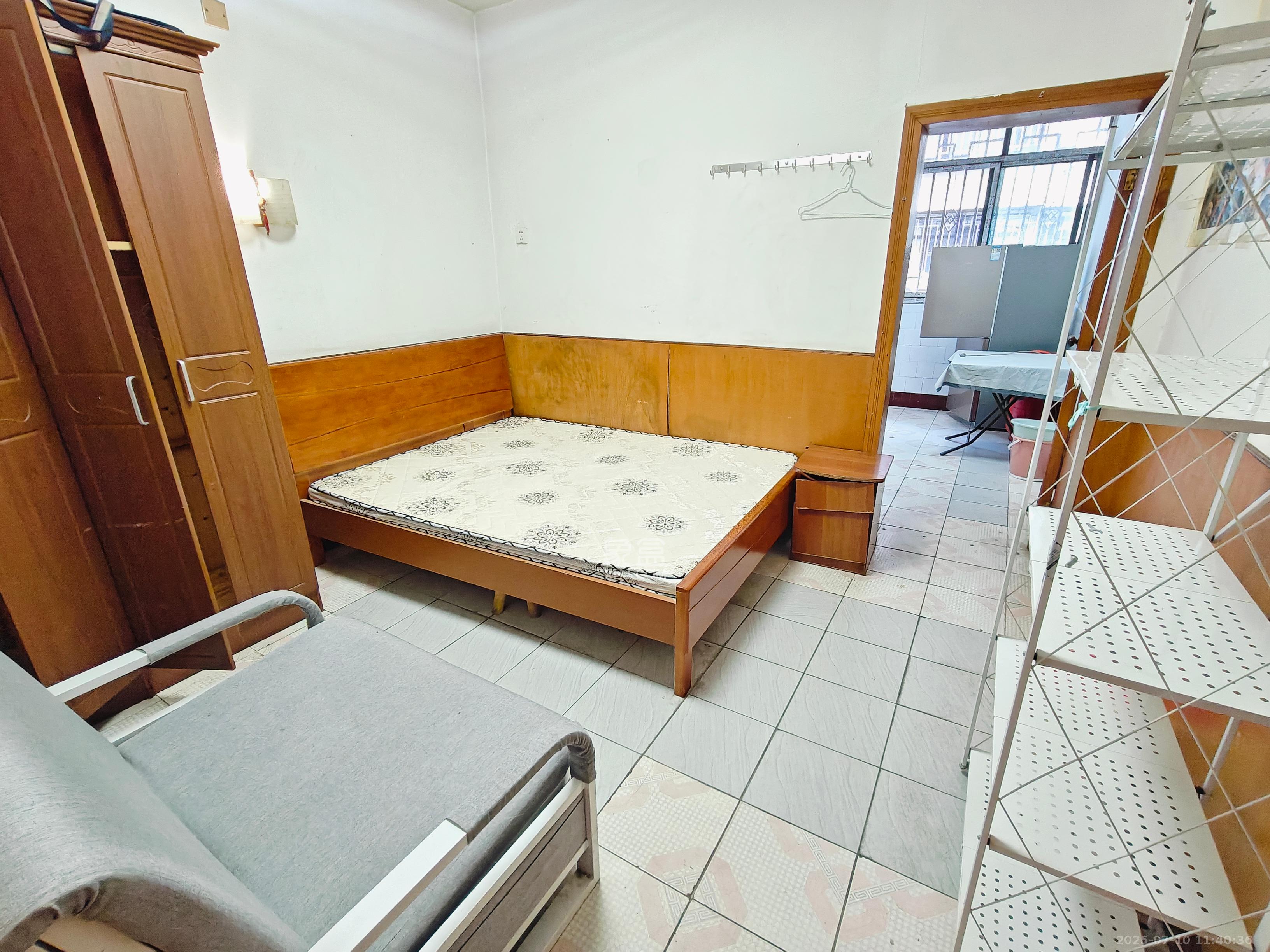 文庙坪小区 1室1厅1卫 1500.0元/月 文庙坪小区 1室1厅1卫 1500.0元/月室内图