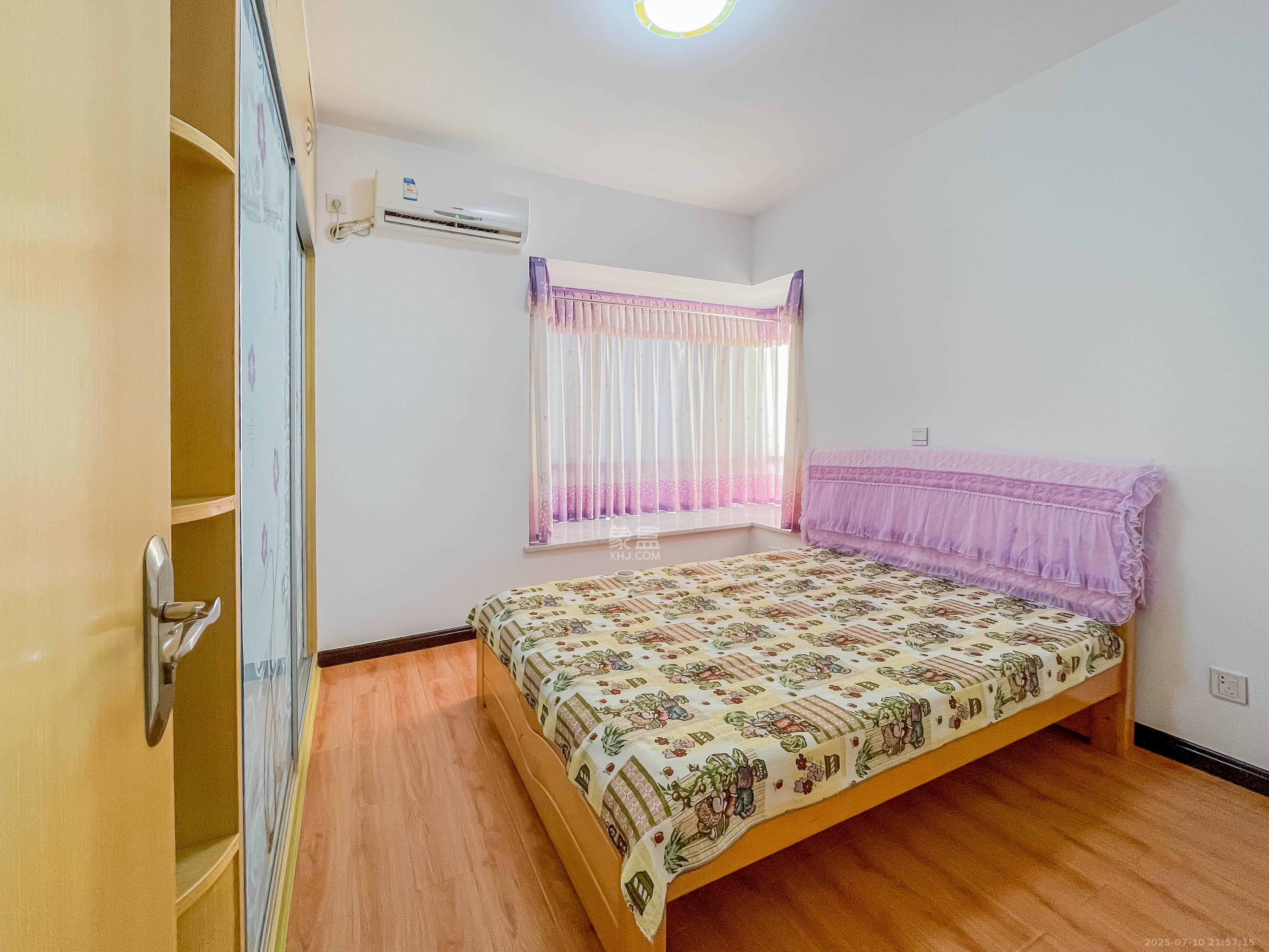 中国铁建国际城一期 3室2厅1卫 55.0万 中国铁建国际城一期 3室2厅1卫 55.0万卧室