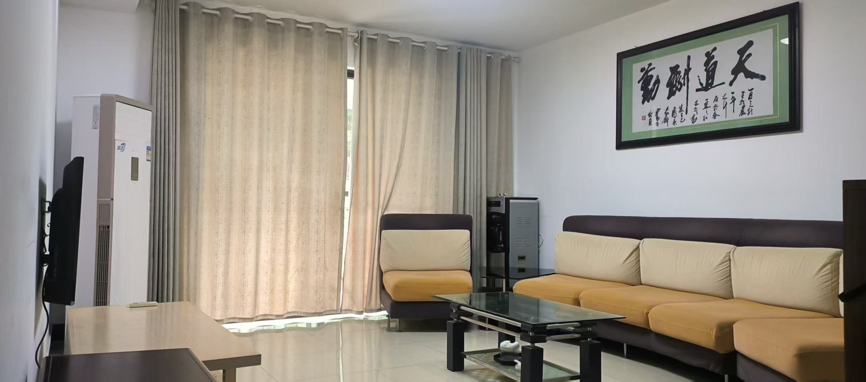 耀江花园东湖居 3室2厅2卫 1900.0元/月 耀江花园东湖居 3室2厅2卫 1900.0元/月室内图