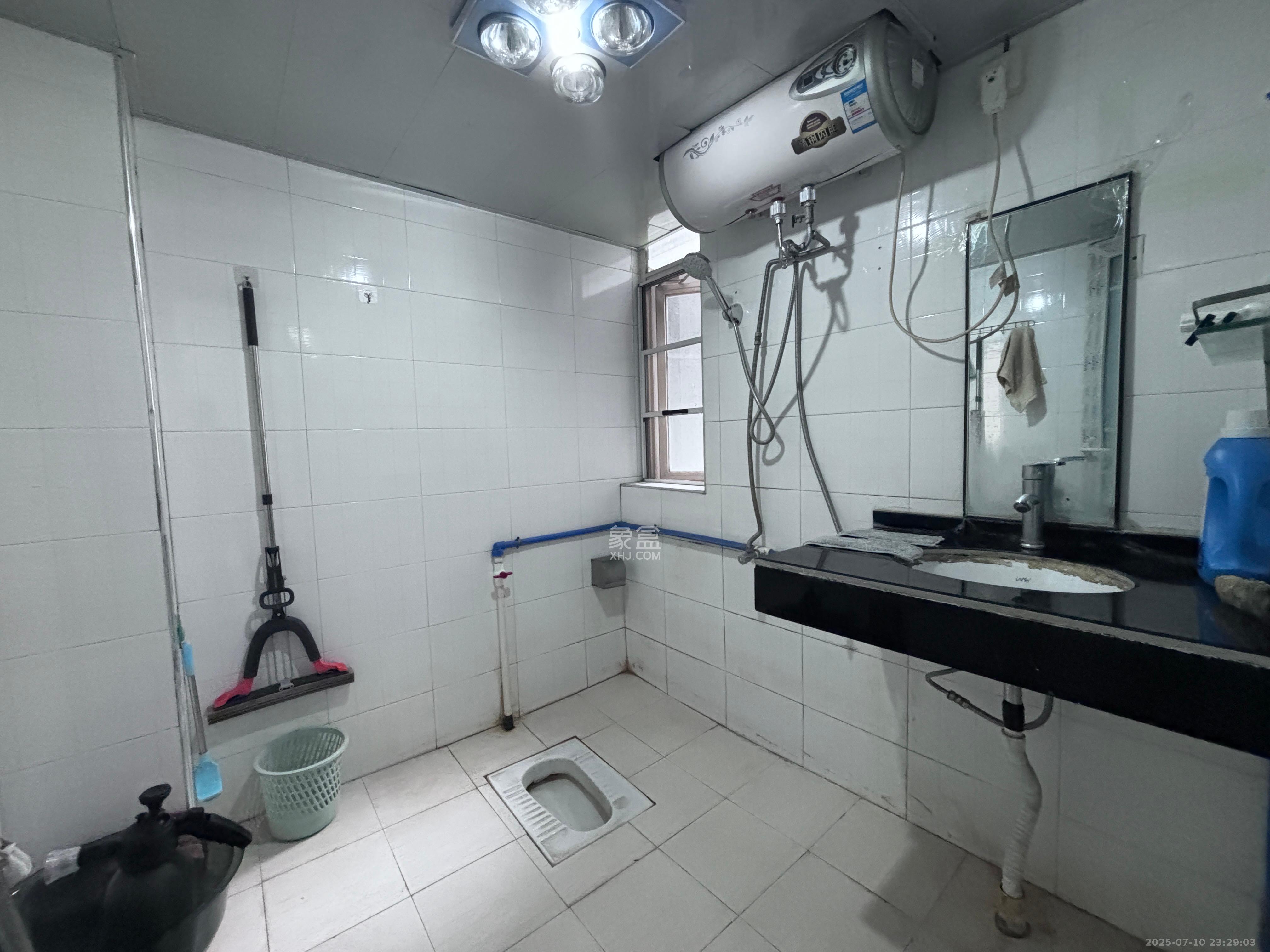 柠檬丽都 2室2厅1卫 2000.0元/月 柠檬丽都 2室2厅1卫 2000.0元/月室内图