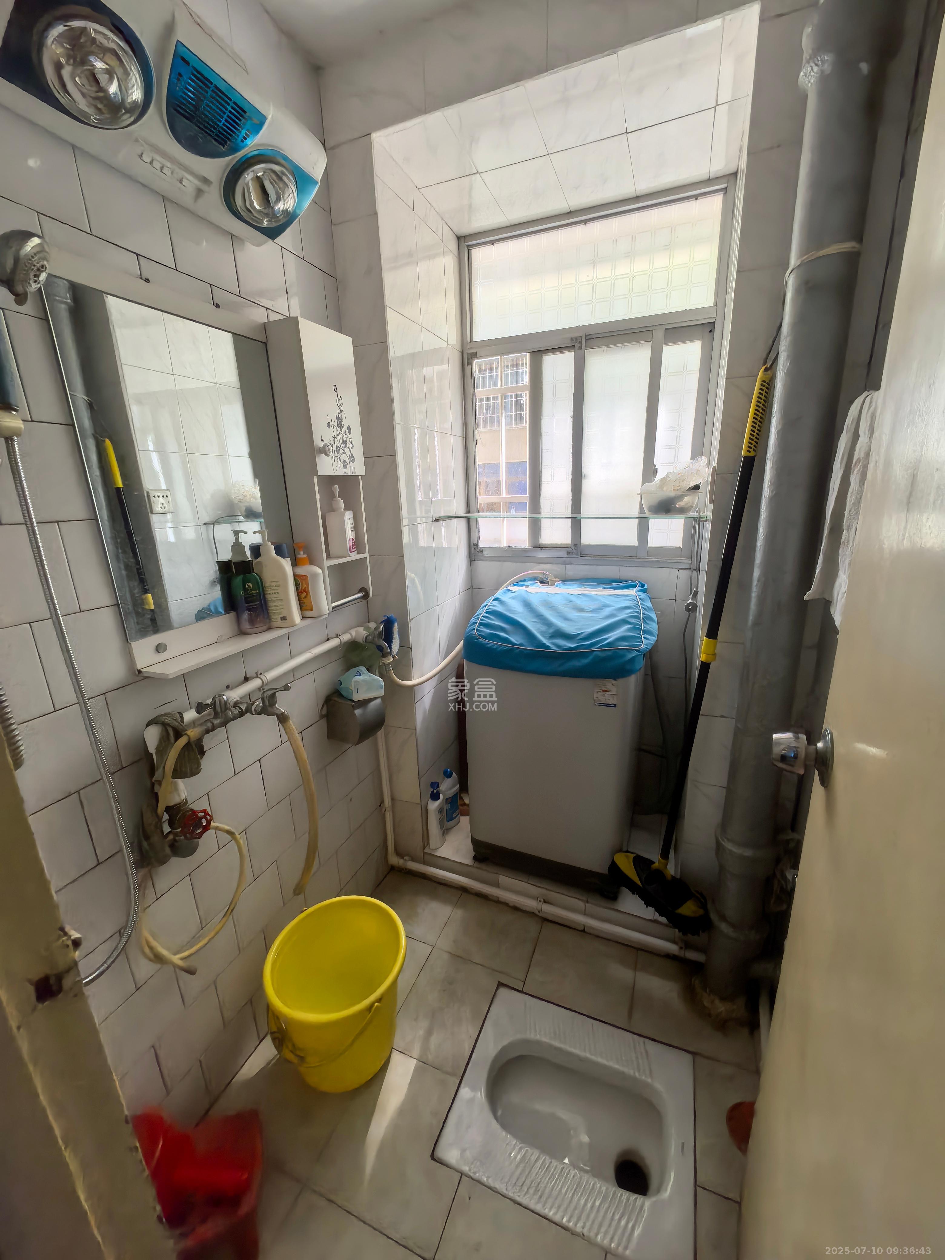 涂家冲社区(涂新小区、农商银行宿舍) 2室1厅1卫 1600.0元/月 涂家冲社区(涂新小区、农商银行宿舍) 2室1厅1卫 1600.0元/月室内图