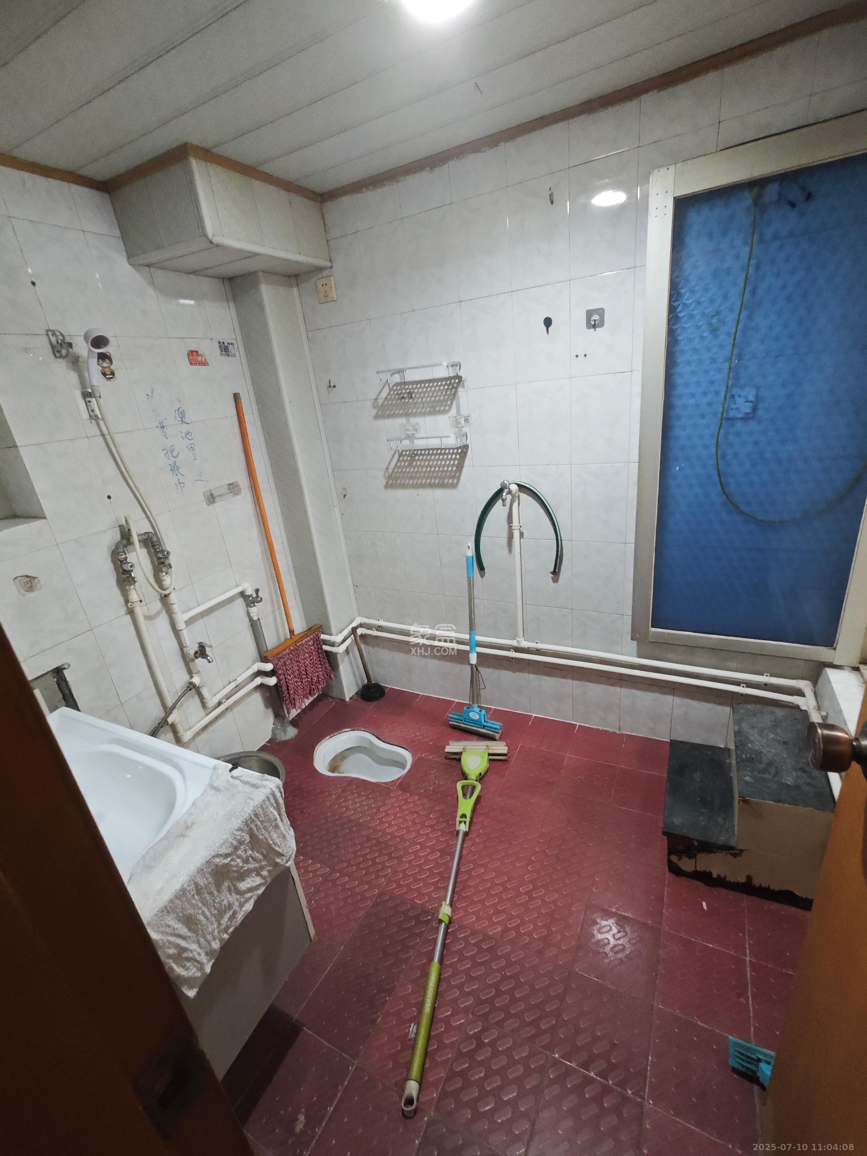 吉景小区  3室1厅1卫   1800.00元/月室内图