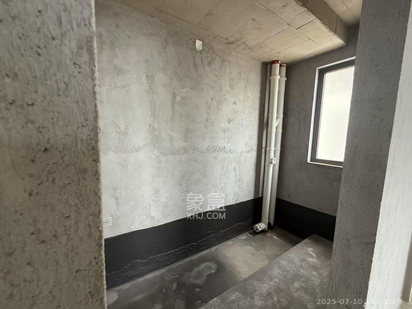 长沙院子  3室2厅1卫    800.0元/月 长沙院子  3室2厅1卫    800.0元/月室内图