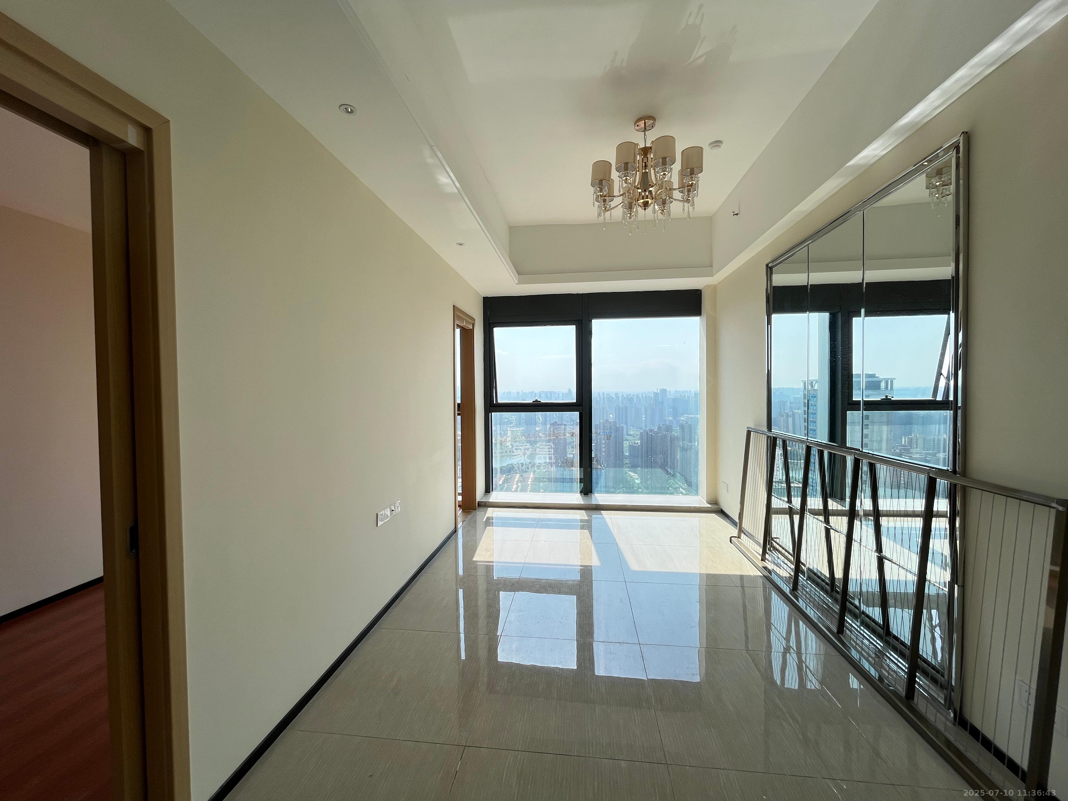 恒大珺悦府  2室2厅1卫    2700.0元/月室内图