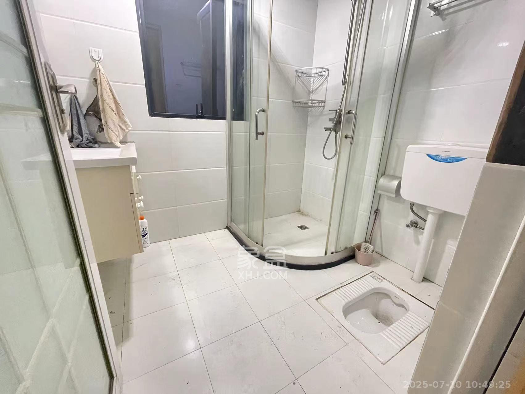 公园9号  3室1厅1卫    3600.0元/月 公园9号  3室1厅1卫    3600.0元/月室内图