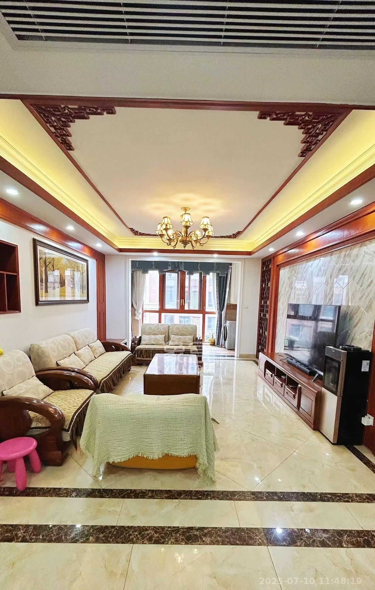 旭辉国际广场(永升商业广场)  4室2厅2卫    4500.0元/月 旭辉国际广场(永升商业广场)  4室2厅2卫    4500.0元/月室内图