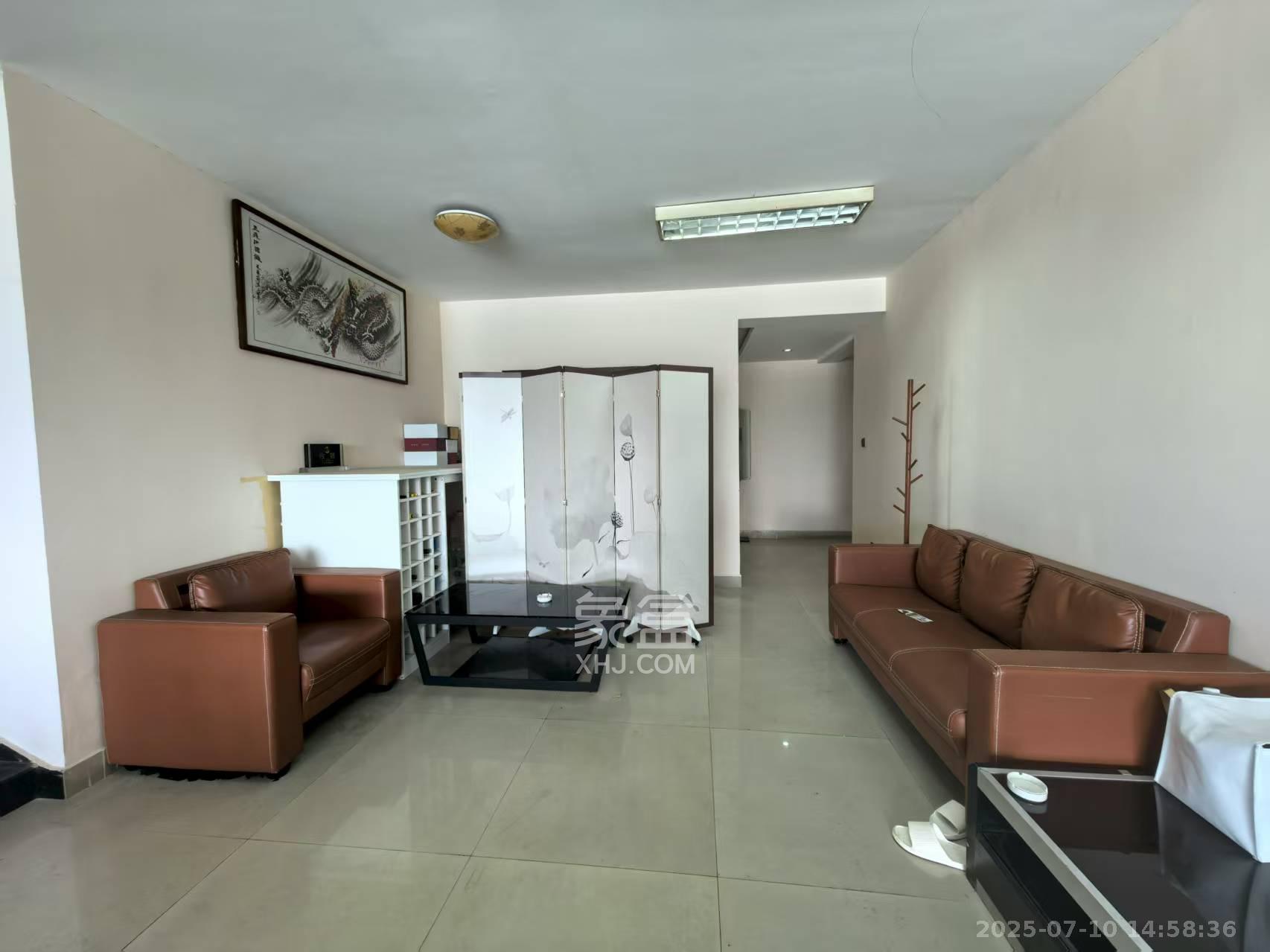 欧陆经典  4室2厅2卫    4770.0元/月 欧陆经典  4室2厅2卫    4770.0元/月