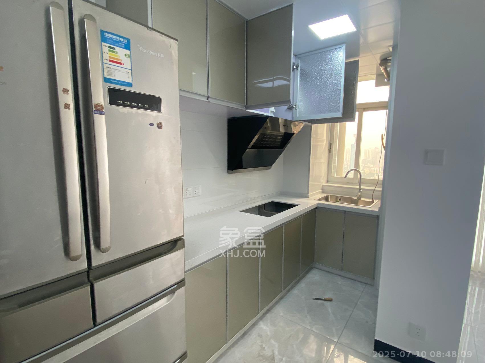 芙蓉公馆 1室1厅1卫 2200.0元/月 芙蓉公馆 1室1厅1卫 2200.0元/月室内图