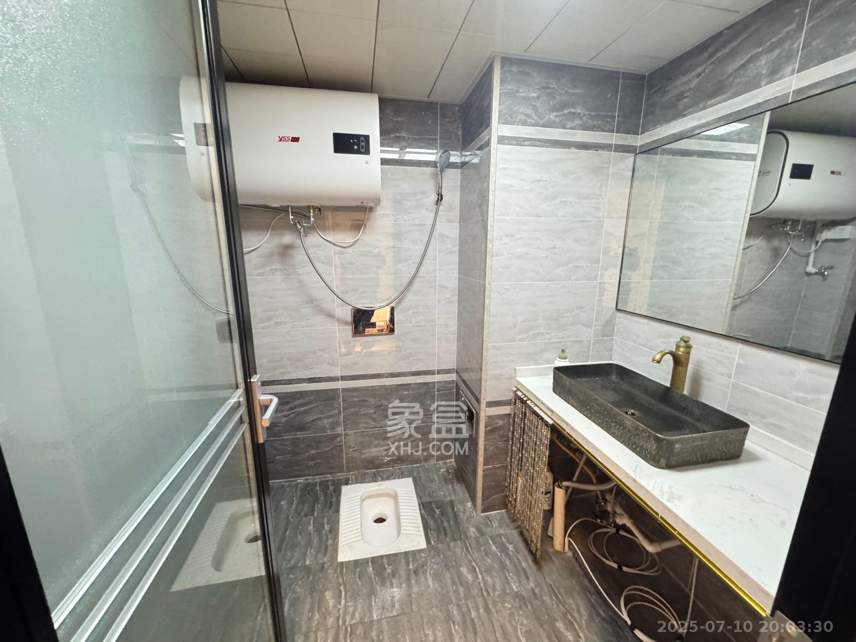 创世纪广场  1室1厅1卫    1500.0元/月室内图