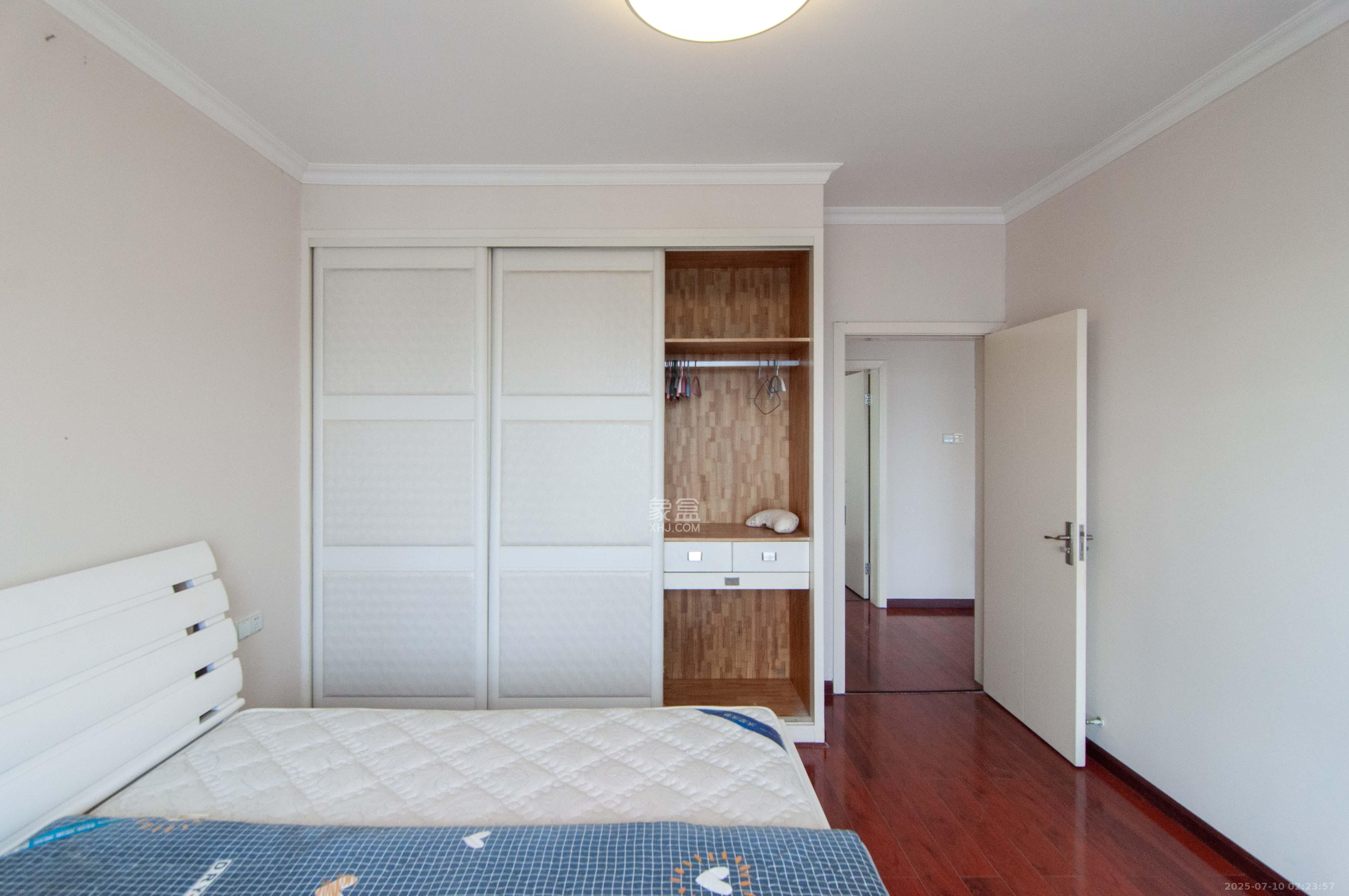 海林馨香雅苑  3室2厅1卫    73.8万 海林馨香雅苑  3室2厅1卫    73.8万其他