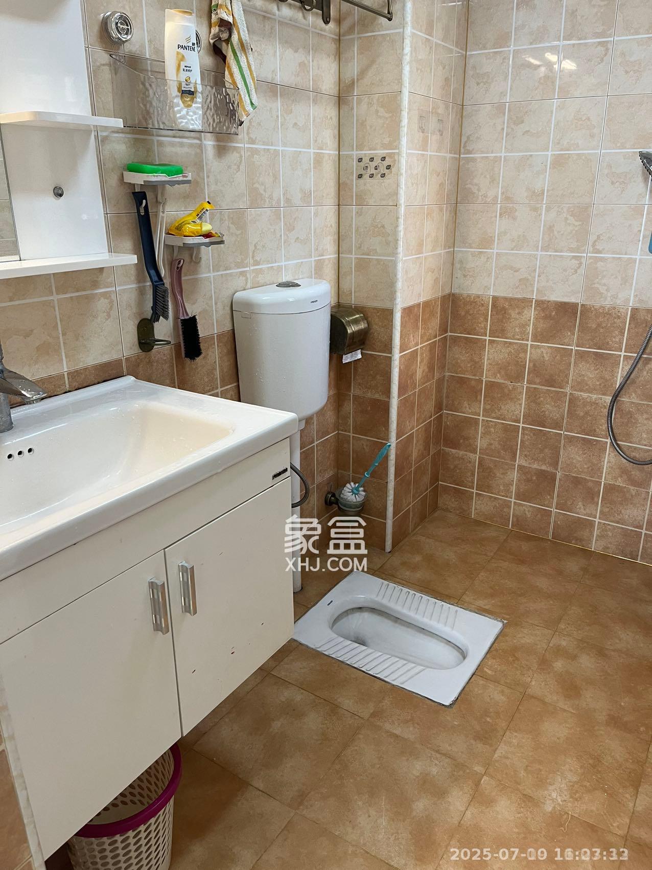 COCO蜜城  2室1厅1卫   2500.00元/月室内图