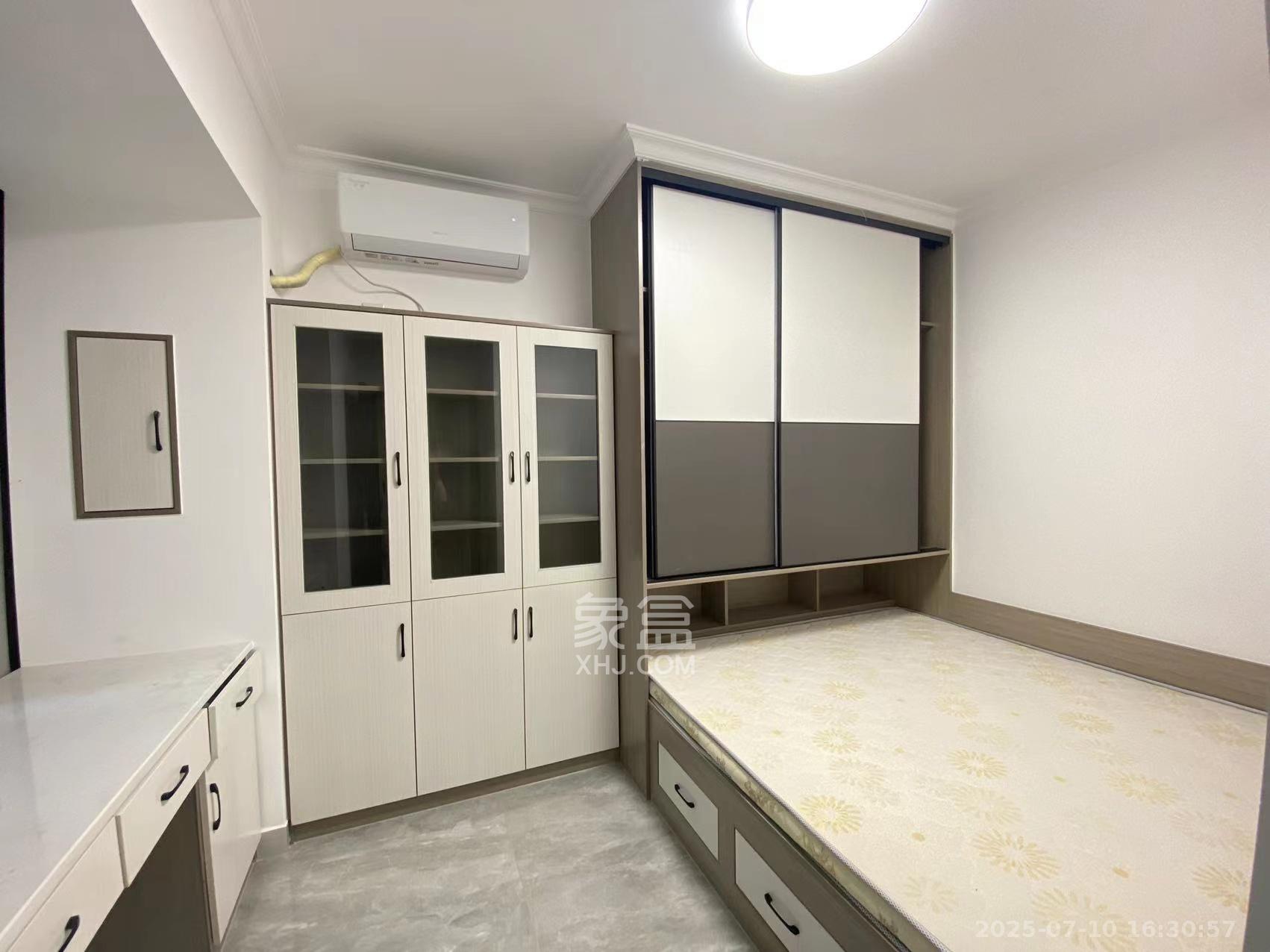东合新苑  2室2厅1卫   2300.00元/月室内图
