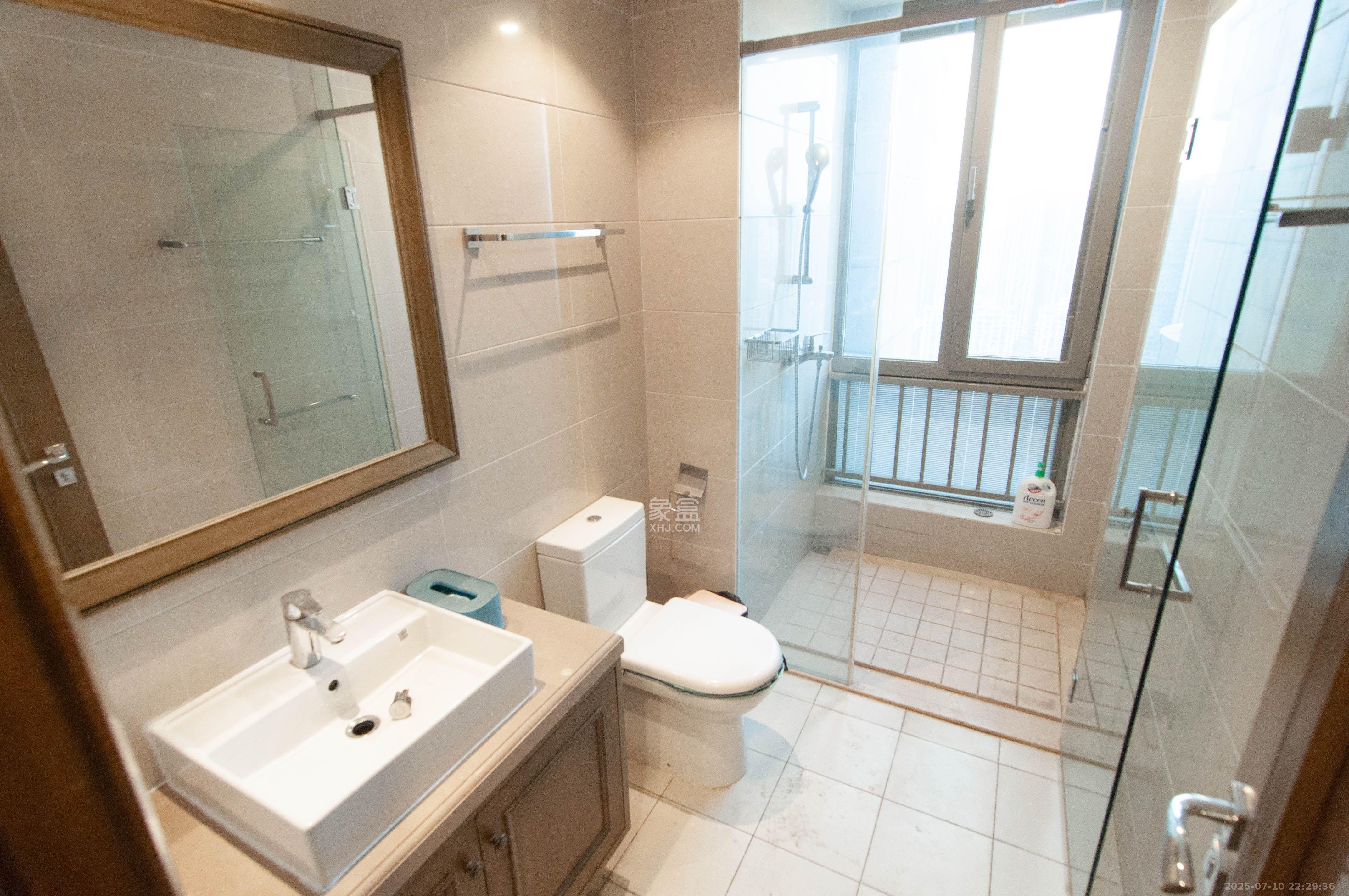 梅溪湖金茂府(金茂广场)(金茂览秀城) 4室2厅3卫 8000.0元/月 梅溪湖金茂府(金茂广场)(金茂览秀城) 4室2厅3卫 8000.0元/月室内图