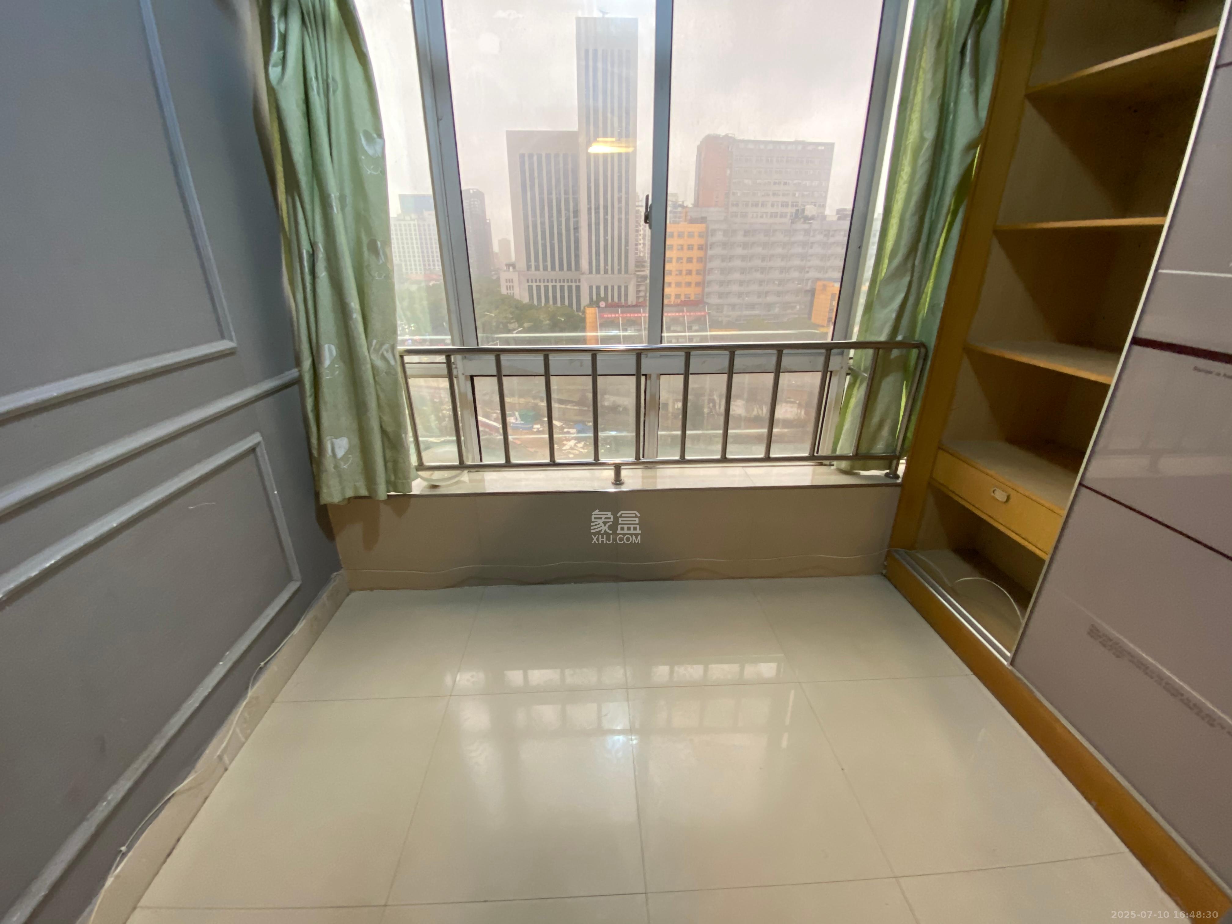 城市动力  1室1厅1卫    1600.0元/月 城市动力  1室1厅1卫    1600.0元/月室内图