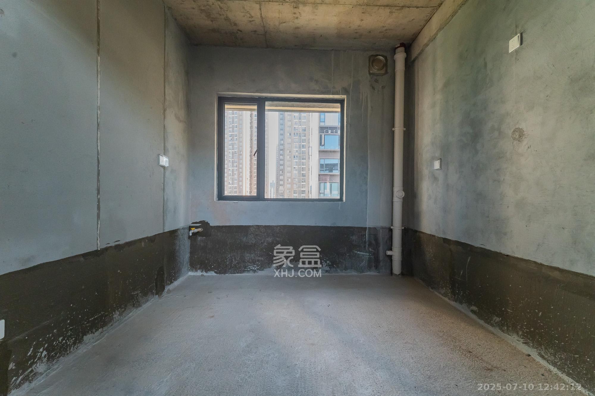 三一云谷  5室2厅3卫    239.8万 三一云谷  5室2厅3卫    239.8万其他