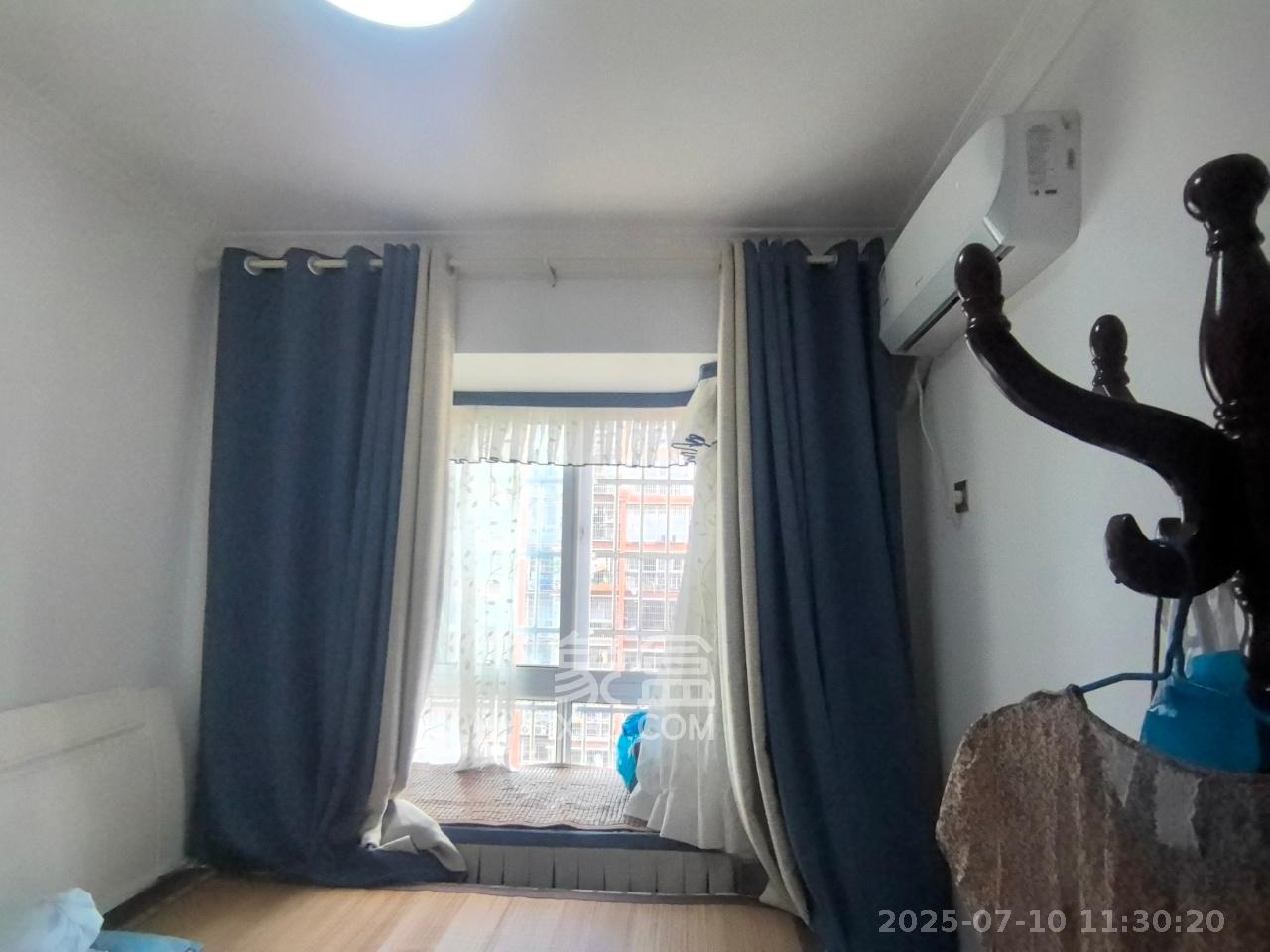 凯富南方鑫城 2室2厅2卫 2300.0元/月 凯富南方鑫城 2室2厅2卫 2300.0元/月室内图