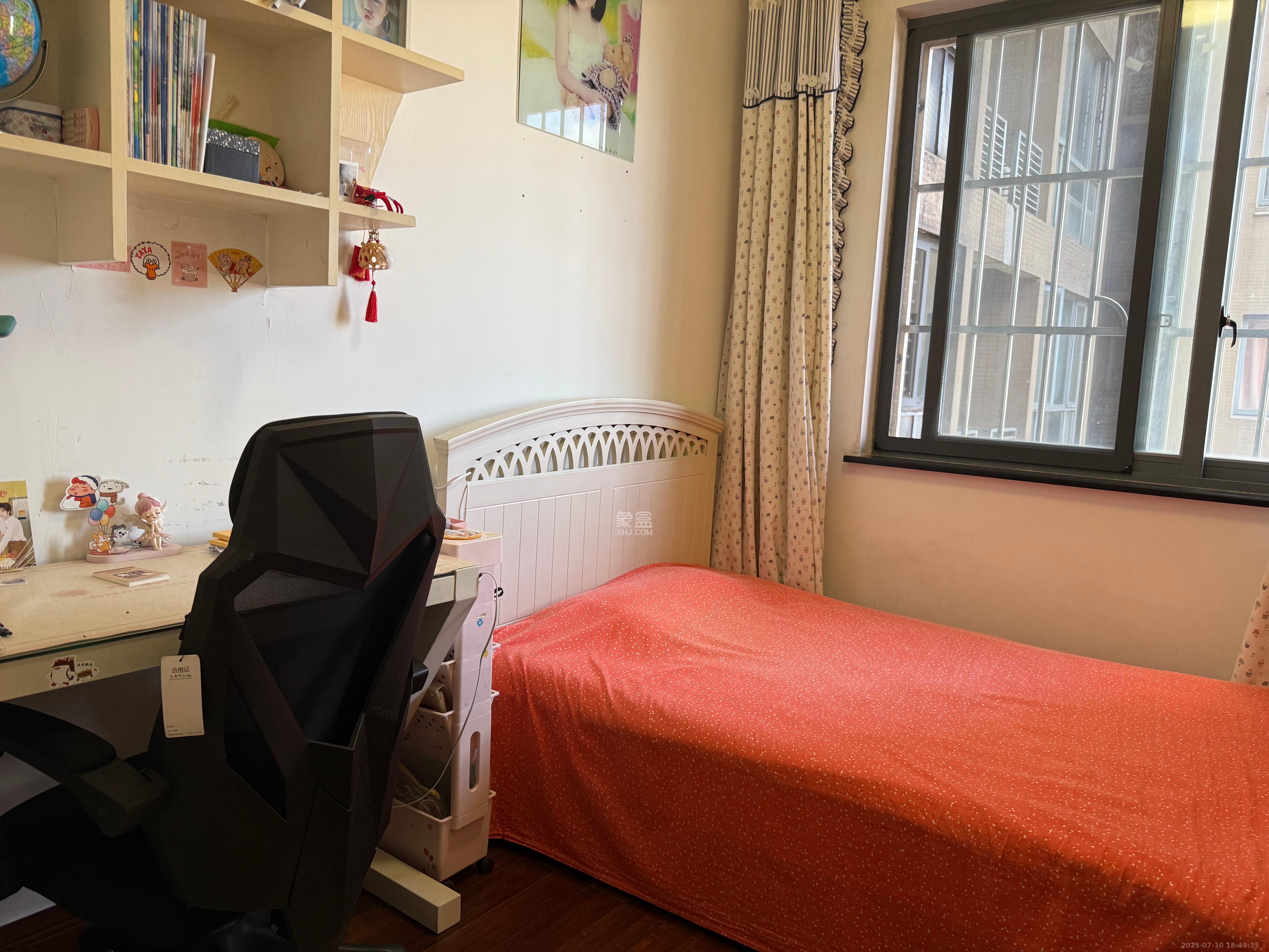 万博汇  3室2厅1卫    4200.0元/月室内图