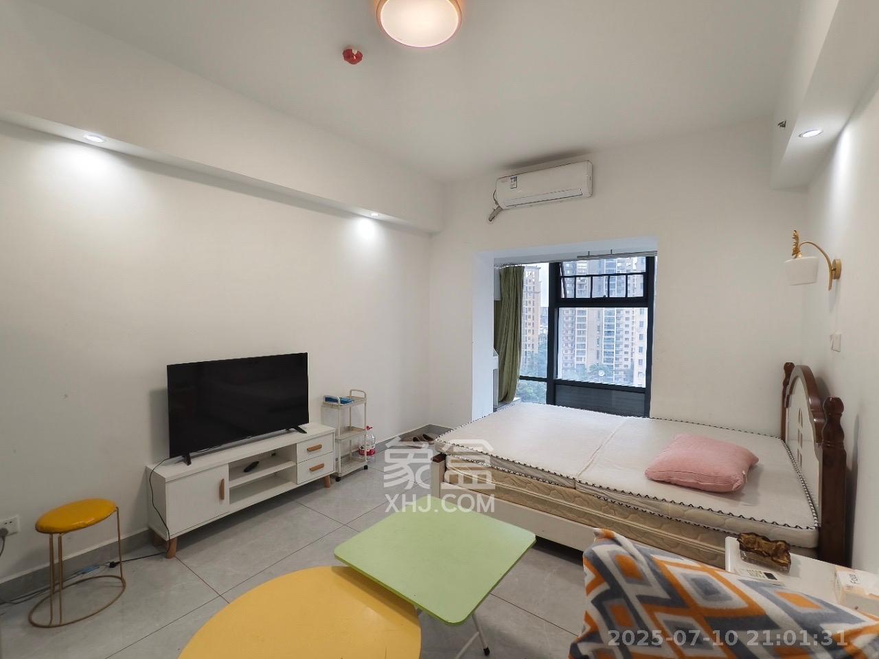 裕天国际商汇中心 1室0厅0卫 1350.0元/月 裕天国际商汇中心 1室0厅0卫 1350.0元/月室内图