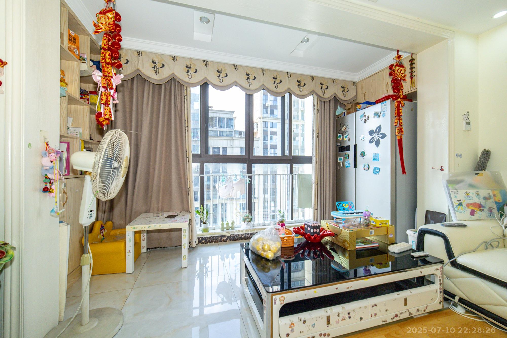 星湖湾一期高层  4室2厅2卫    109.9万 星湖湾一期高层  4室2厅2卫    109.9万阳台