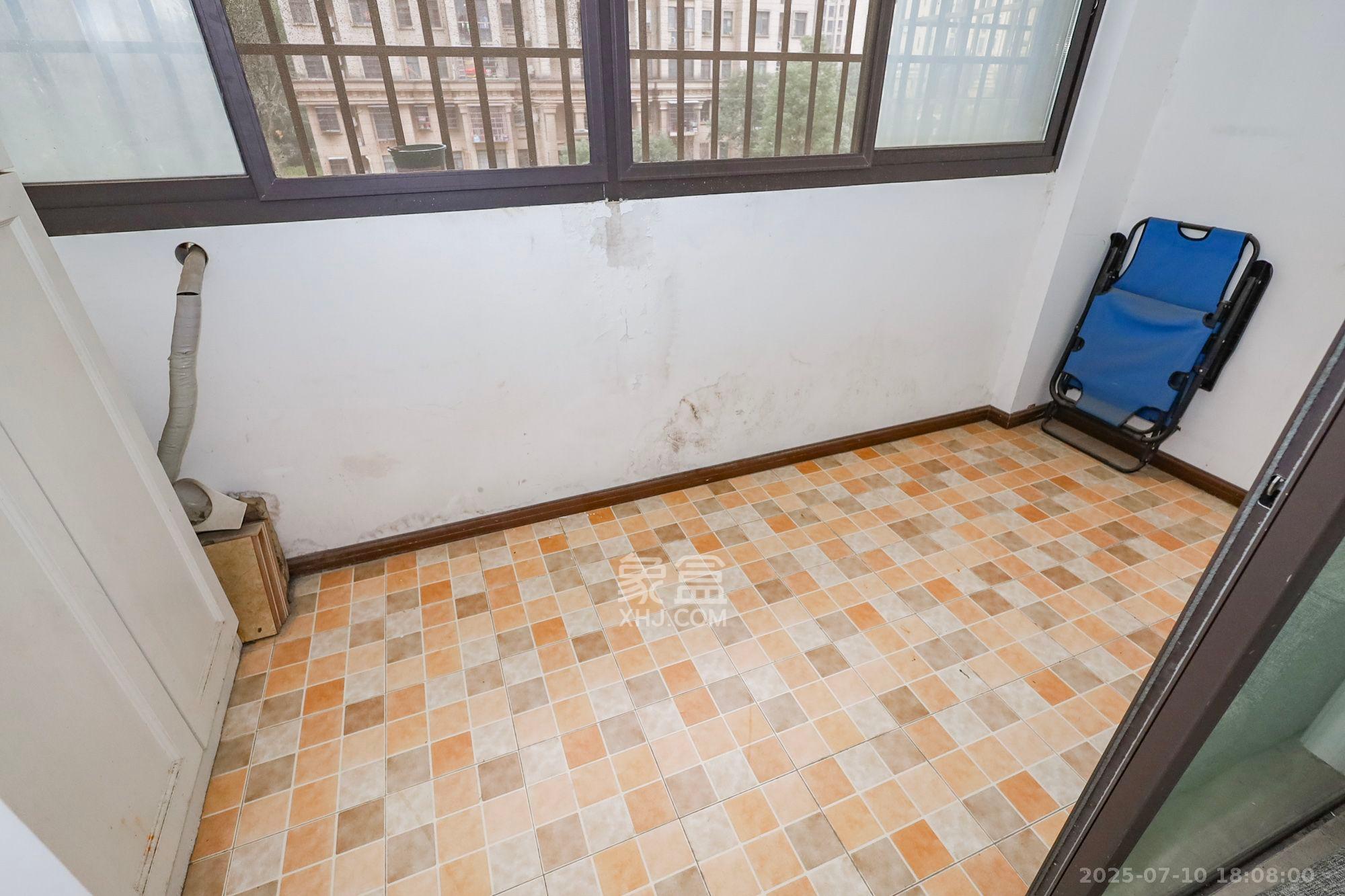 阳光丽城一期 4室2厅2卫 3200.0元/月 阳光丽城一期 4室2厅2卫 3200.0元/月室内图