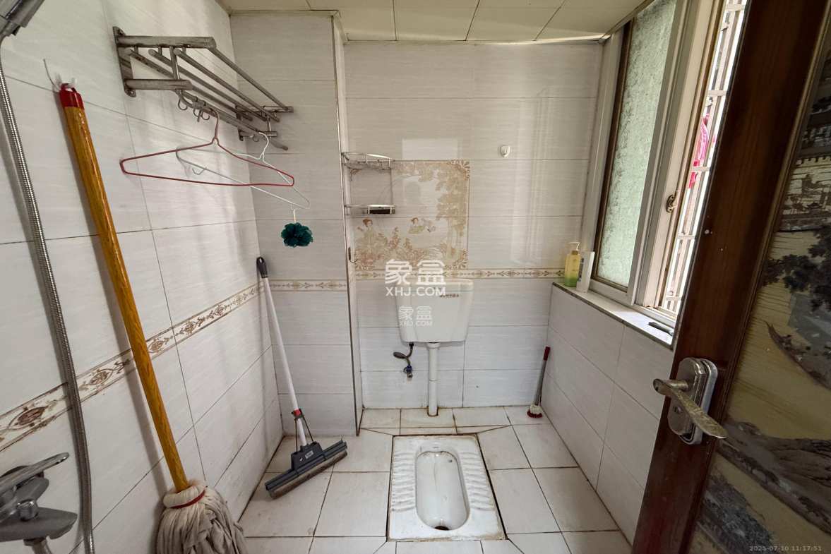 锦璨家园 2室2厅1卫 1600.0元/月 锦璨家园 2室2厅1卫 1600.0元/月室内图