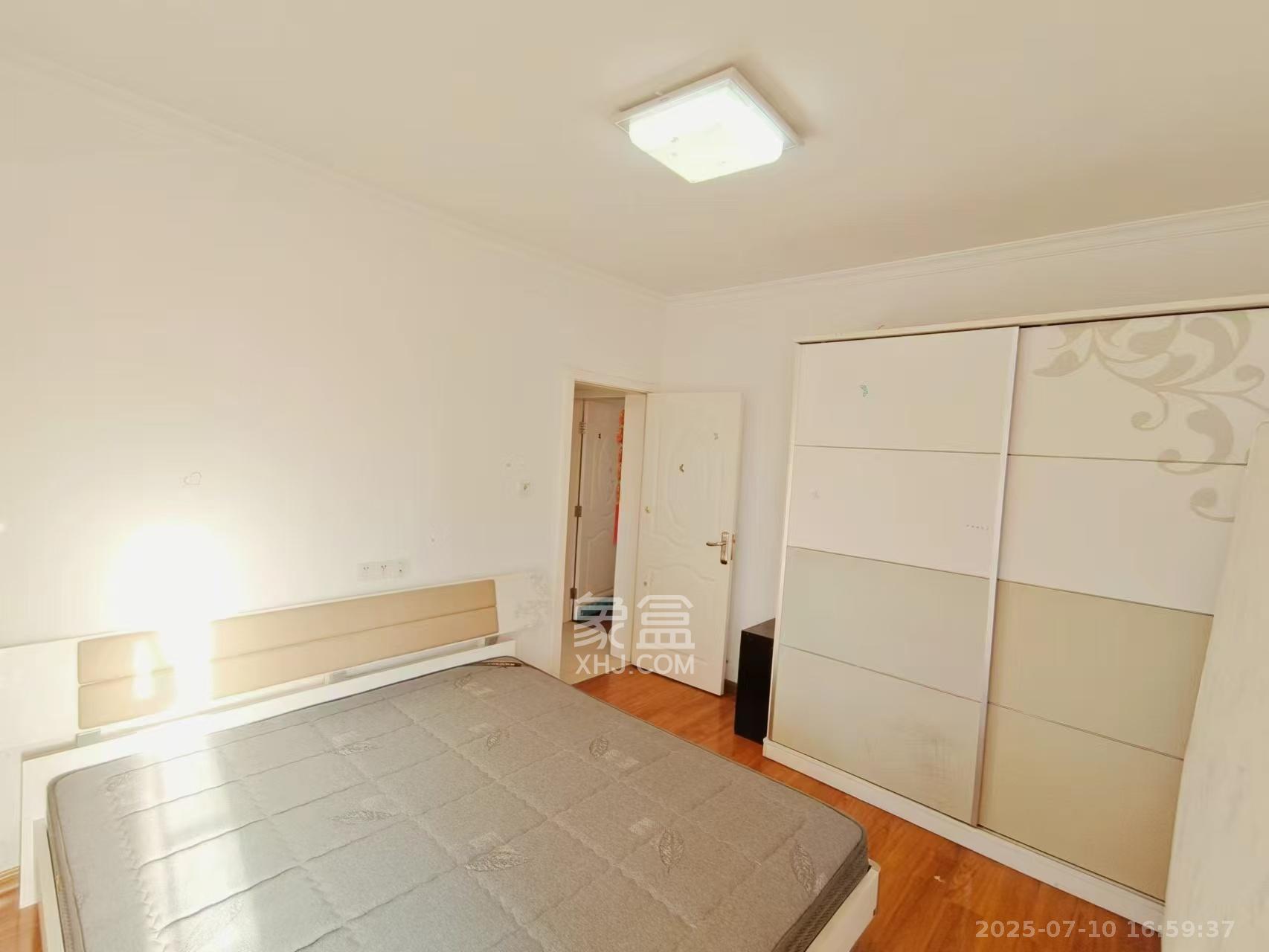 领航江阁  3室2厅1卫    2800.0元/月 领航江阁  3室2厅1卫    2800.0元/月室内图