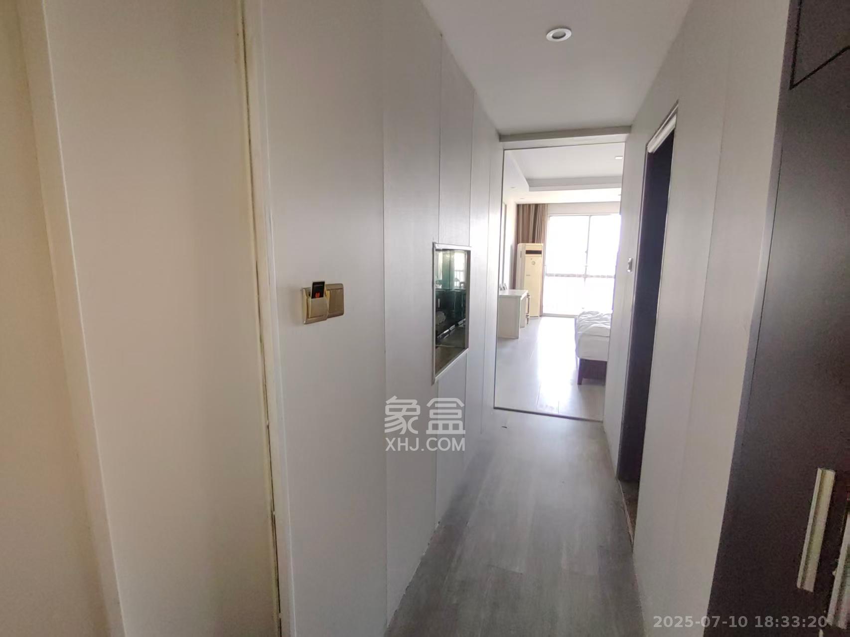 上河国际A座  1室1厅1卫    1500.0元/月 上河国际A座  1室1厅1卫    1500.0元/月室内图