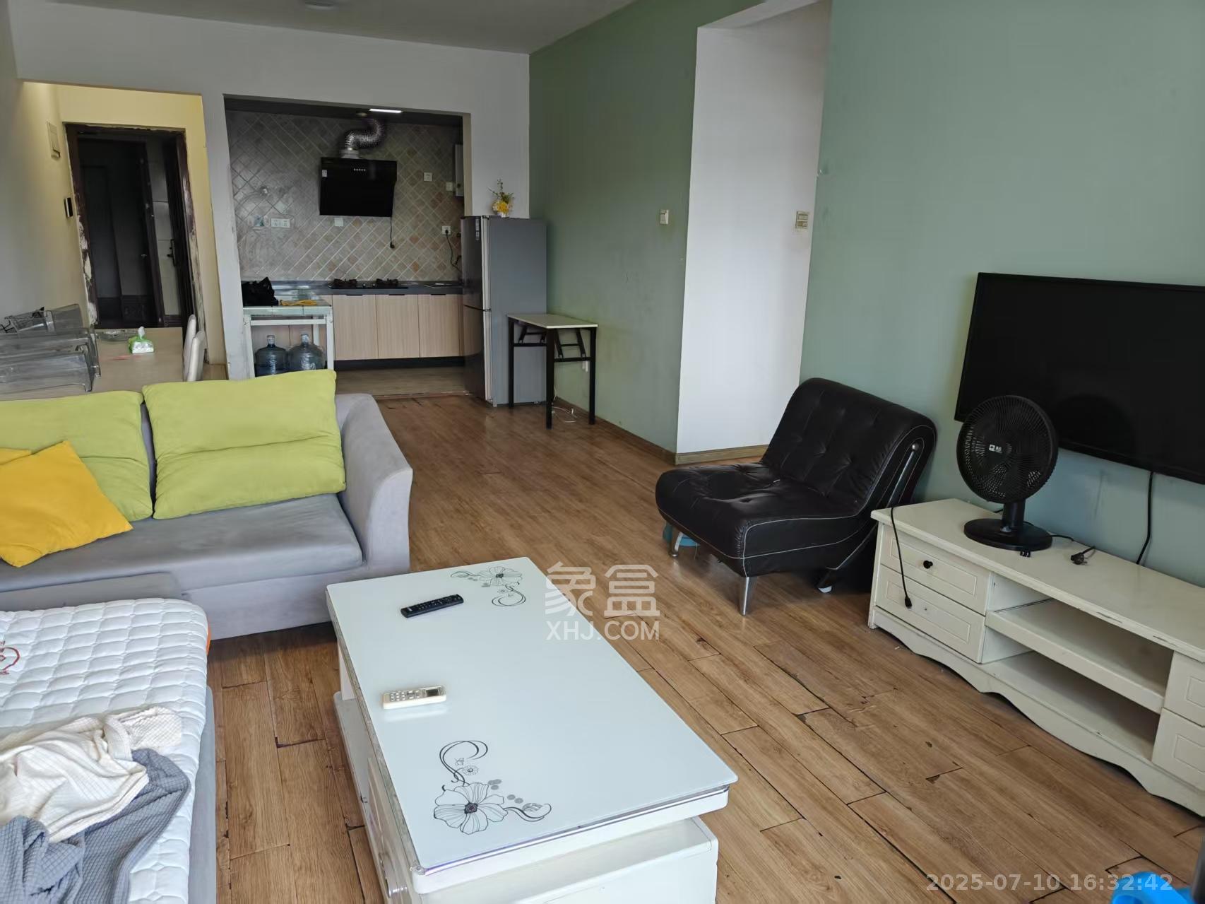 达美D6区  3室2厅2卫    2500.0元/月 达美D6区  3室2厅2卫    2500.0元/月