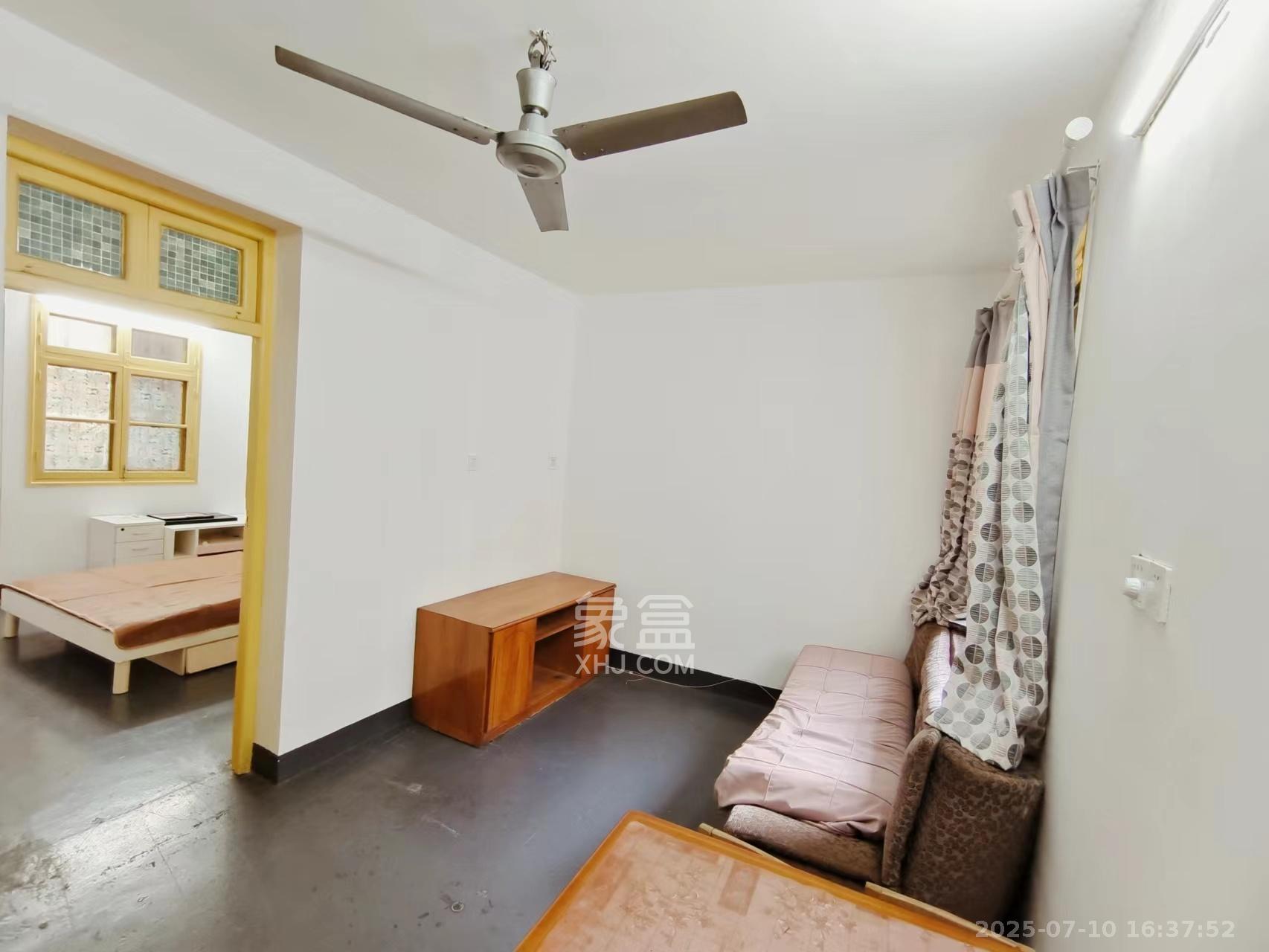 新河路排水处宿舍 2室2厅1卫 1400.0元/月 新河路排水处宿舍 2室2厅1卫 1400.0元/月室内图