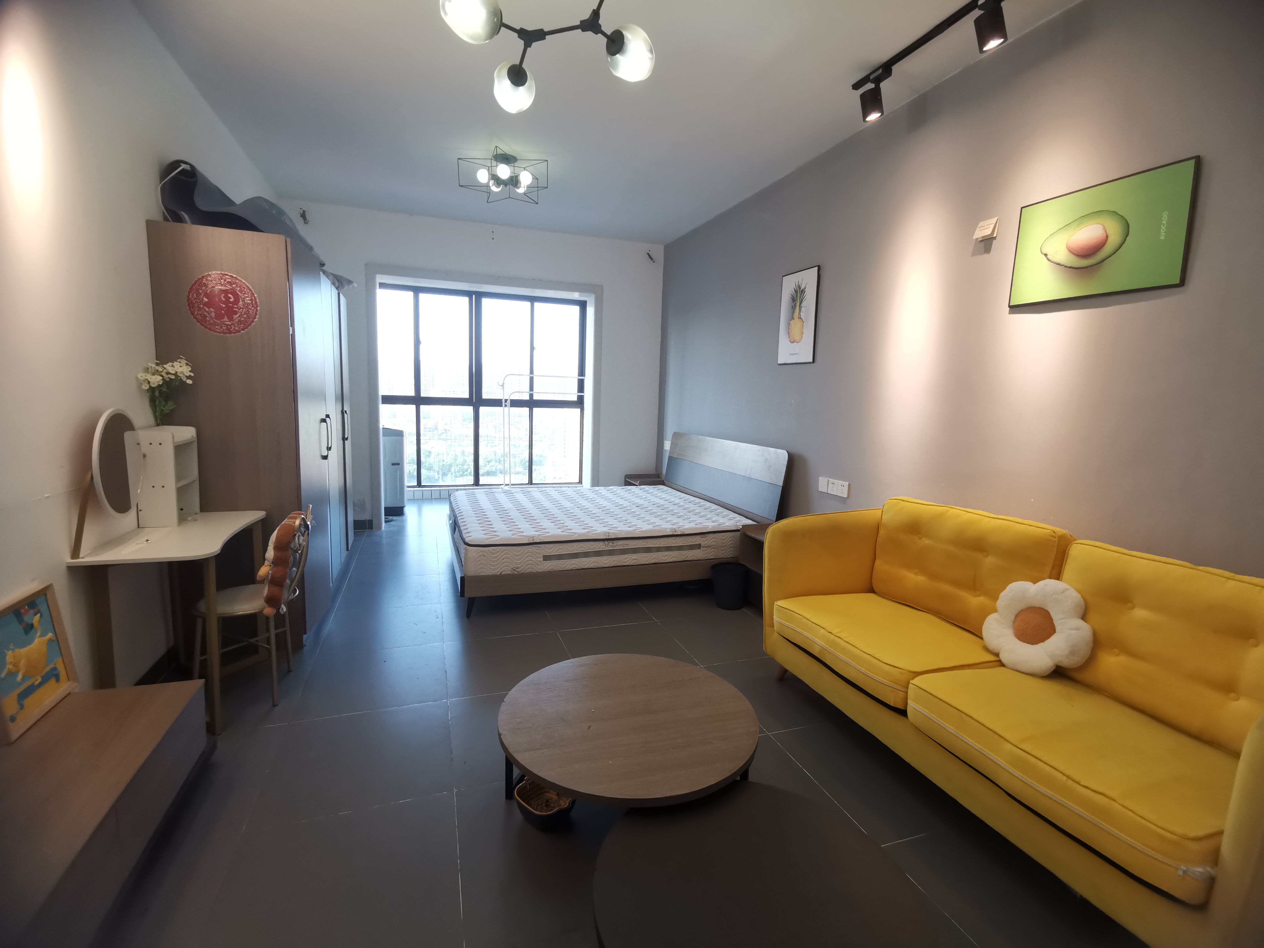 英伦首府金域豪廷 1室1厅1卫 1500.0元/月 英伦首府金域豪廷 1室1厅1卫 1500.0元/月室内图