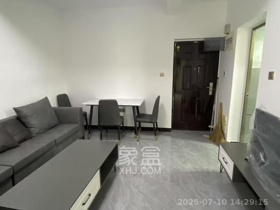 保利西海岸B区  2室1厅1卫   2800.00元/月