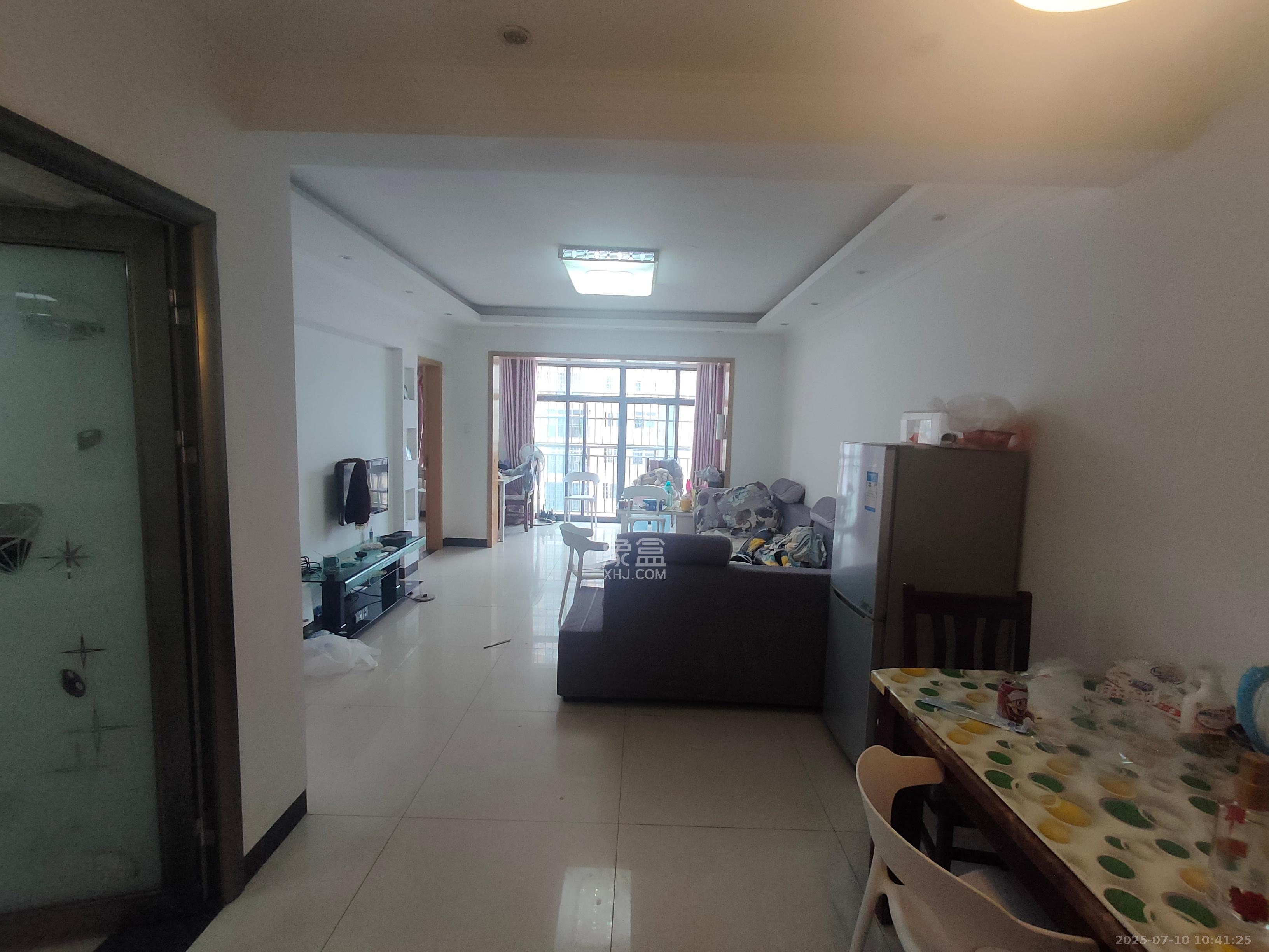 骑龙安置小区  3室2厅1卫   1800.00元/月室内图