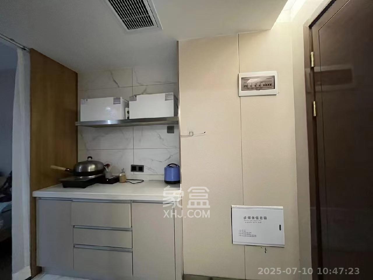 大财门公寓 1室1厅1卫 2300.0元/月 大财门公寓 1室1厅1卫 2300.0元/月室内图