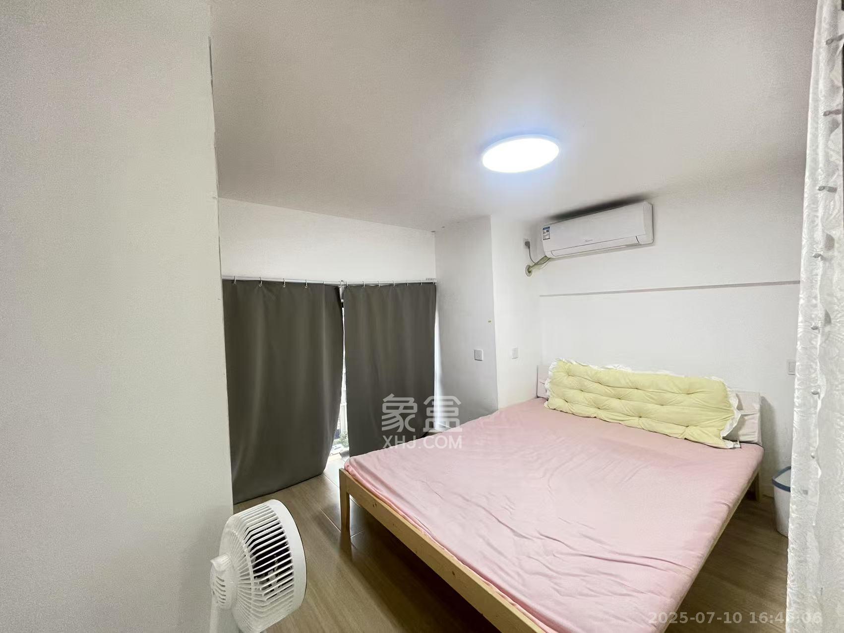 芝林商务中心 2室1厅1卫 1500.0元/月 芝林商务中心 2室1厅1卫 1500.0元/月室内图