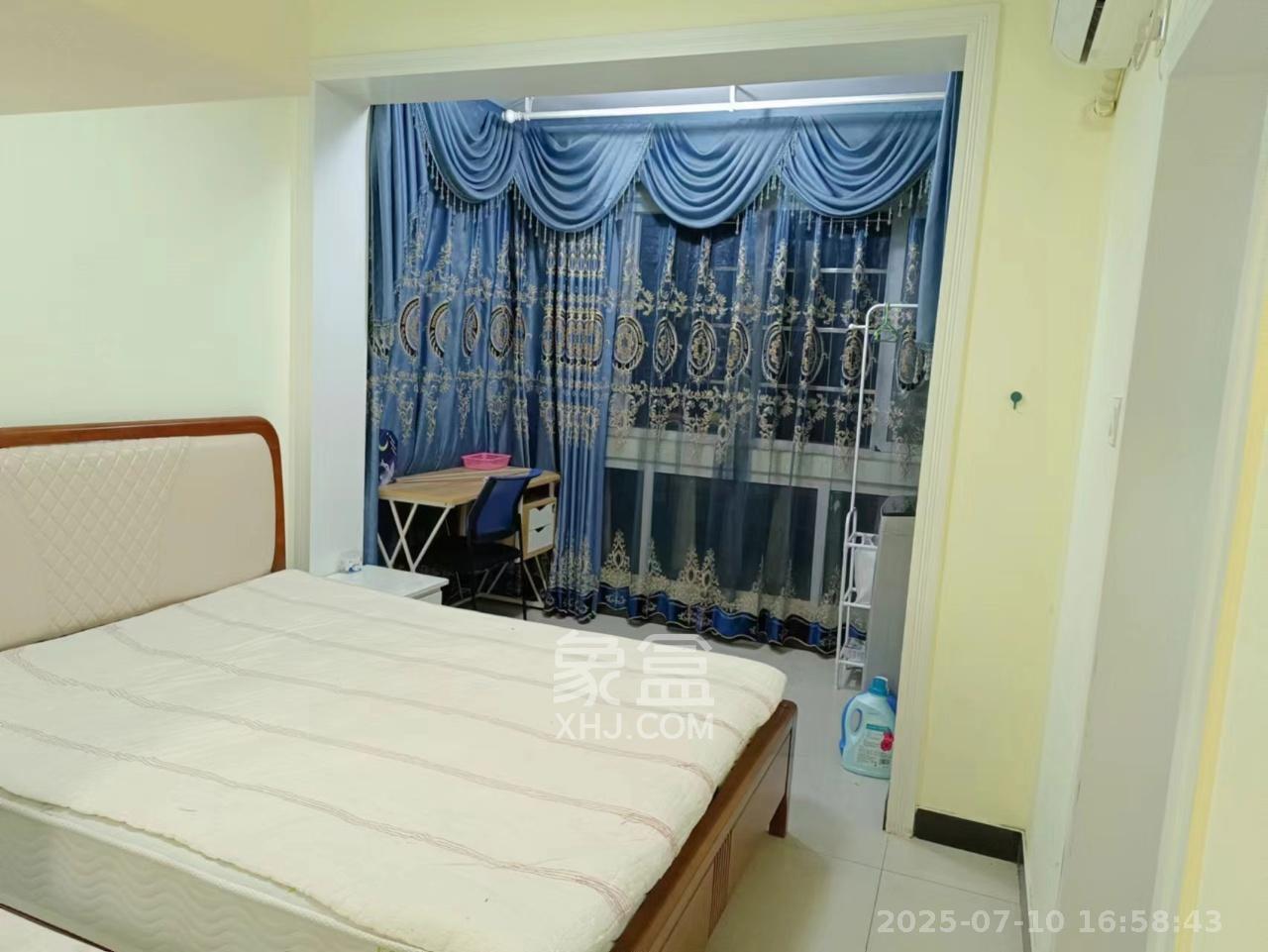 御景龙城  1室1厅1卫   1200.00元/月